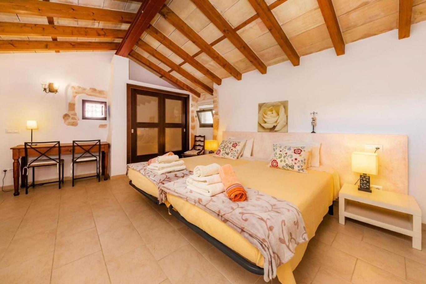 Es Rafalet Casa rural