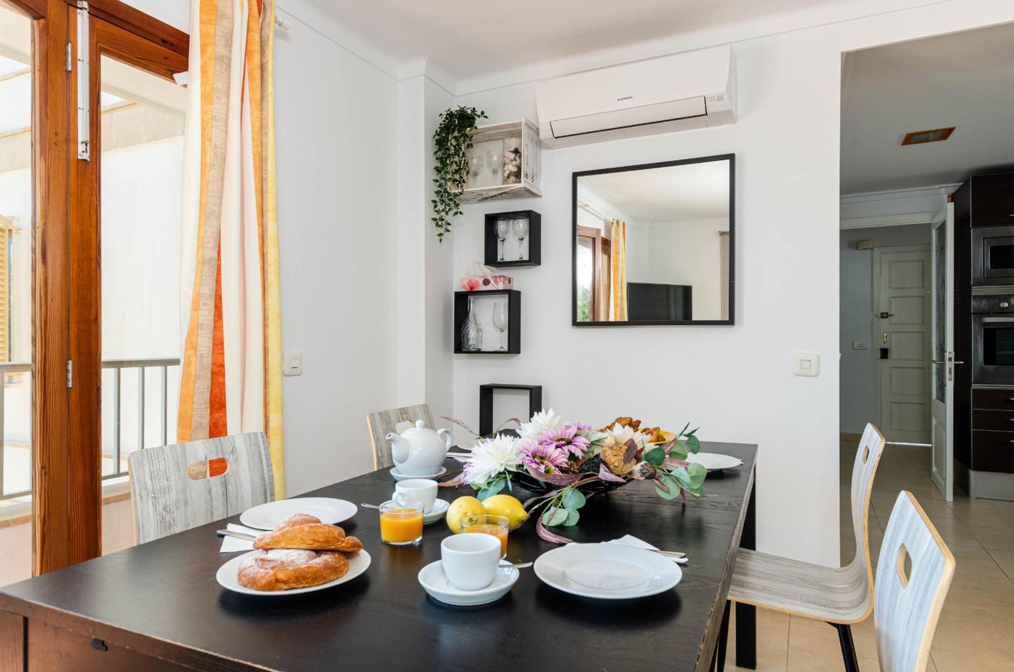 Yourhouse Reganyol * Port de Alcudia (Mallorca)