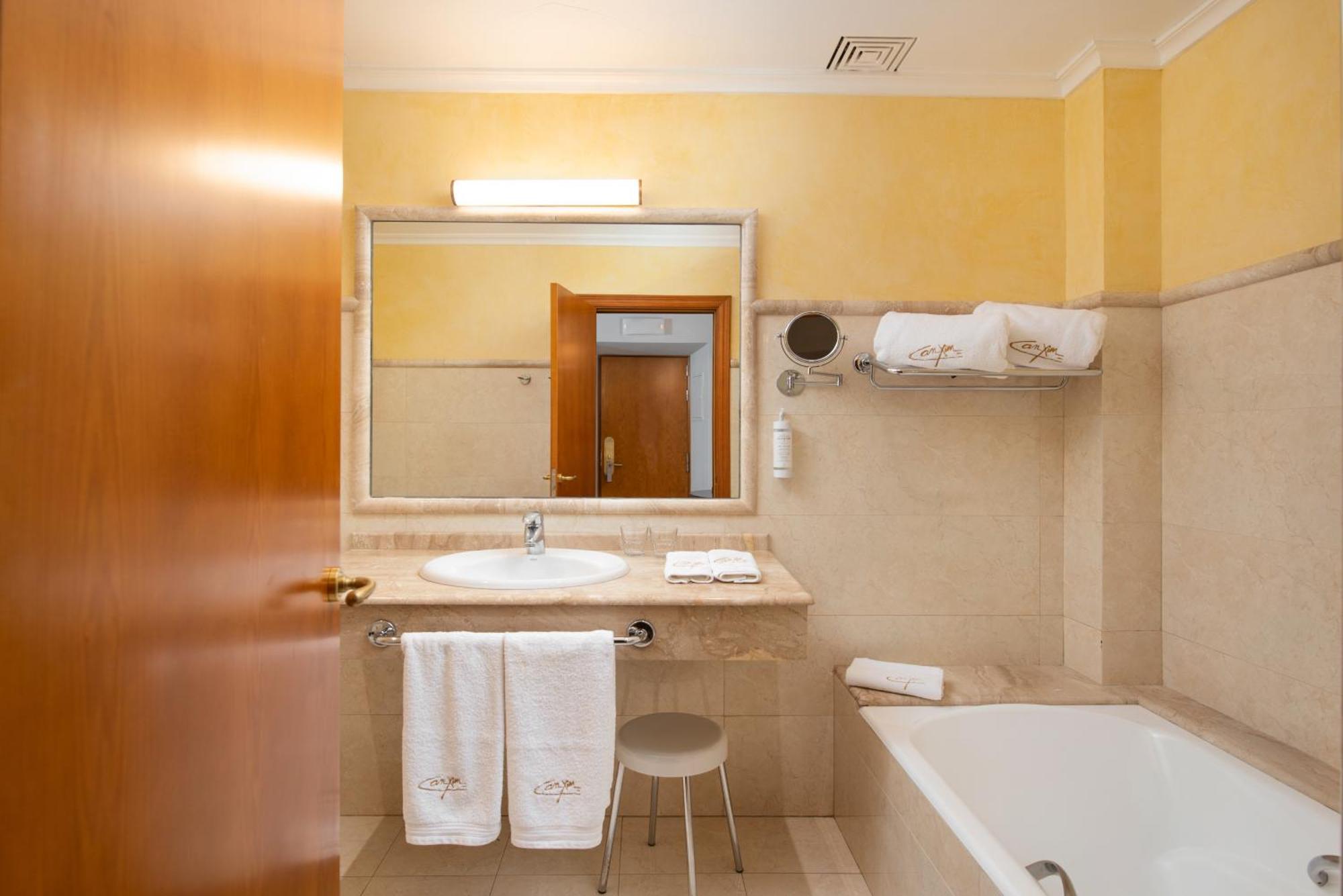 Xim-turismo De Interior Hotel Alaró