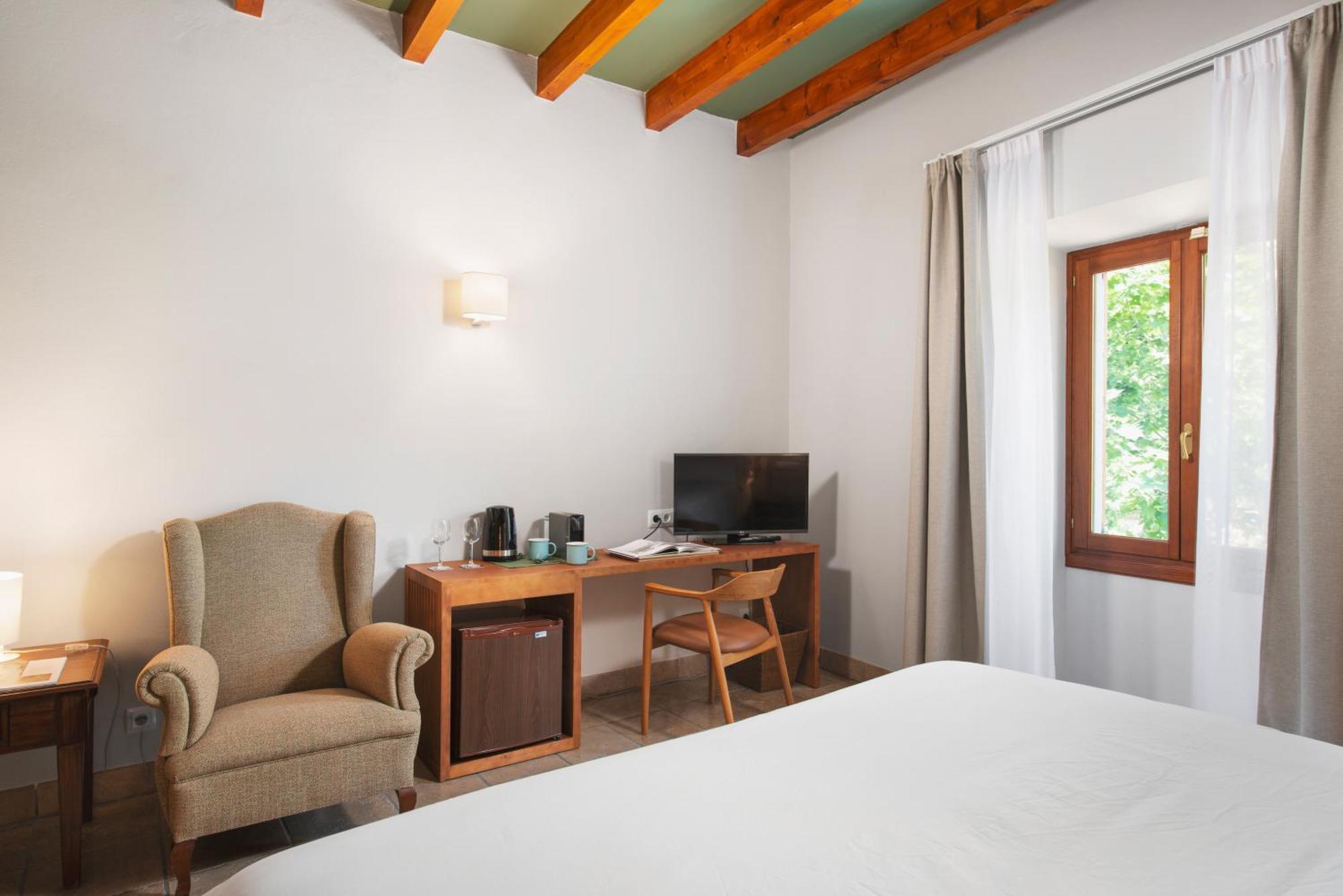Xim-turismo De Interior 4*