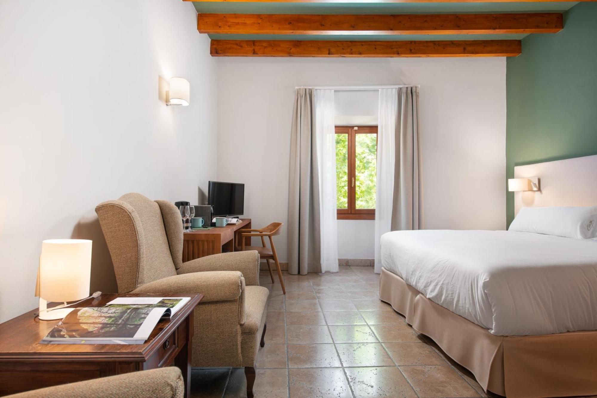Xim-turismo De Interior Hotel 4*