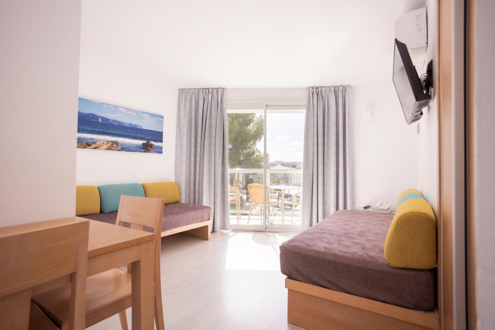 Apartahotel Ses Fotges 4*