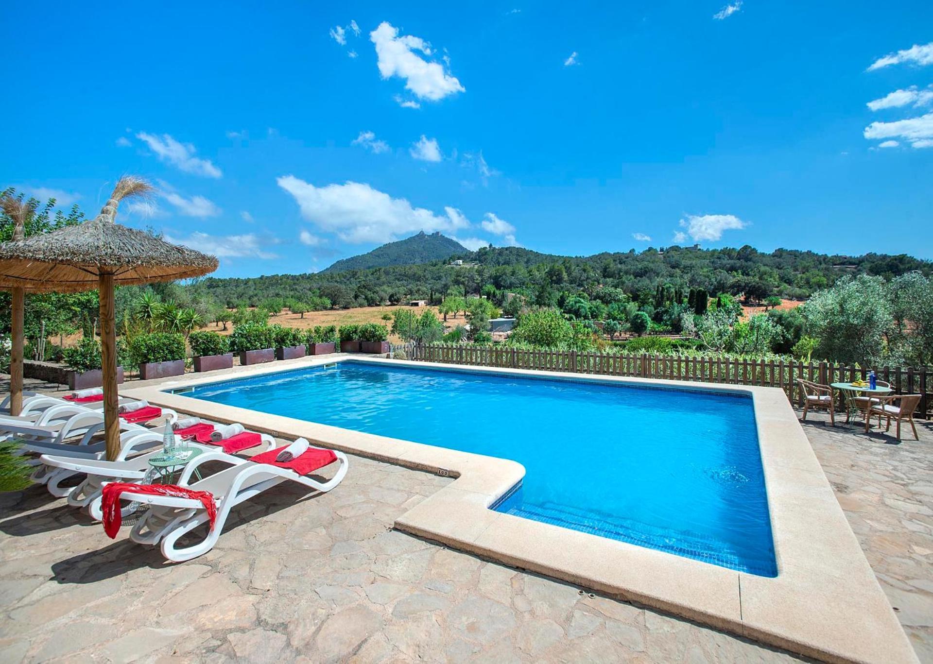 Villa Sa Cova D'es Pujol By Vintage Travel