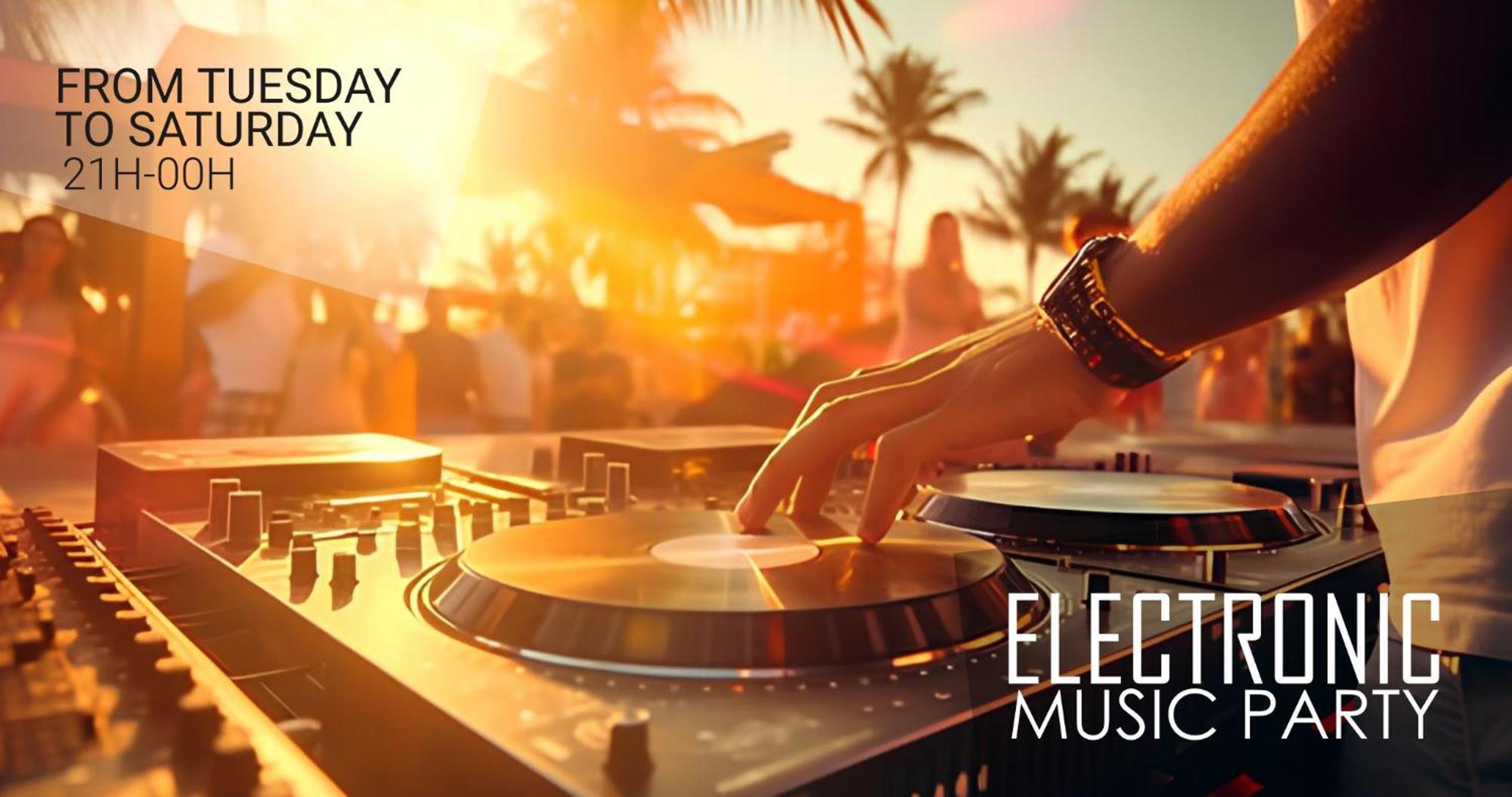 Onmood Cala Ratjada - Brunch & Party Hotel Cala Ratjada (Mallorca)