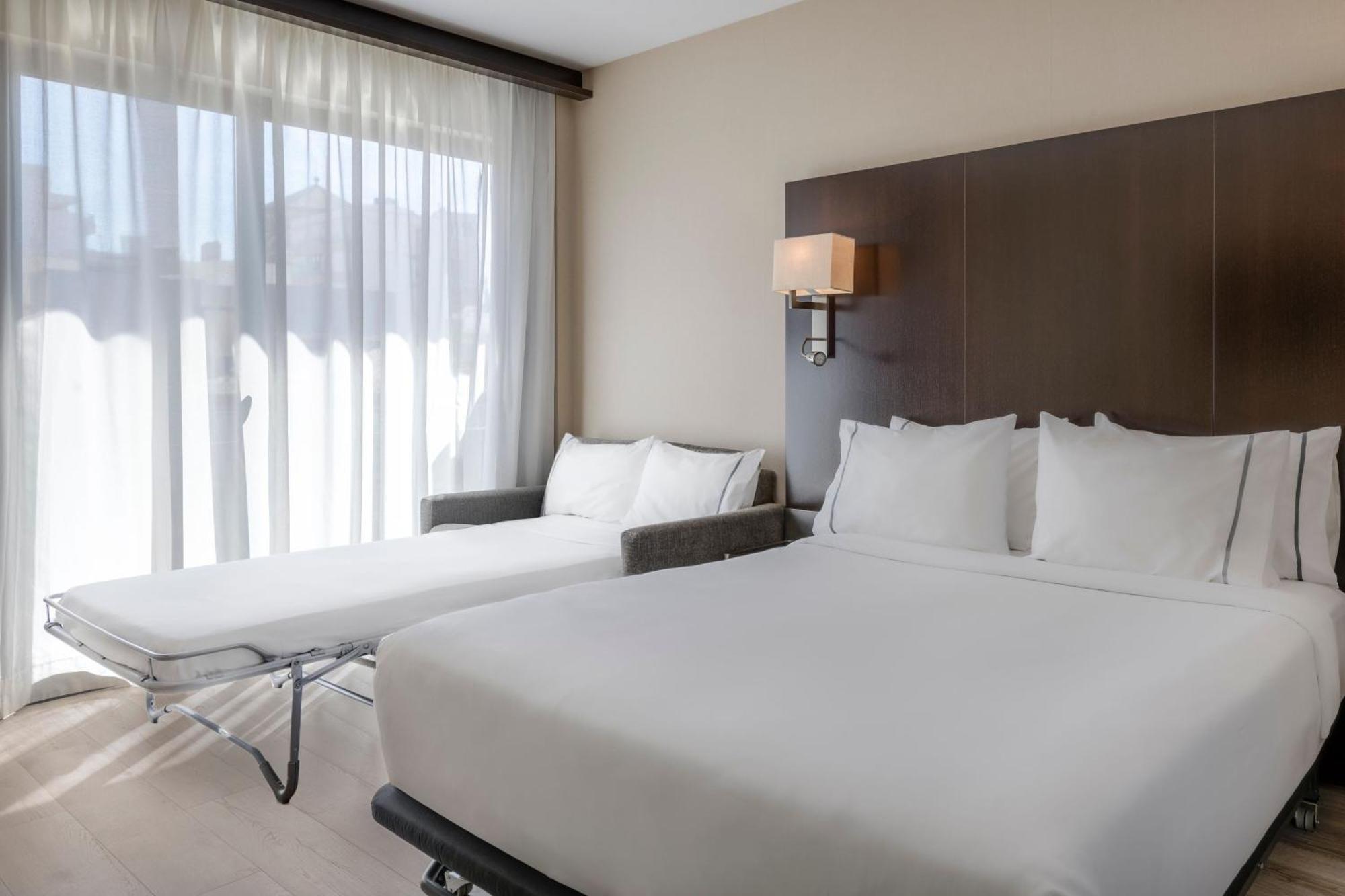 Hotel Ac Ciutat De By Marriott 4*