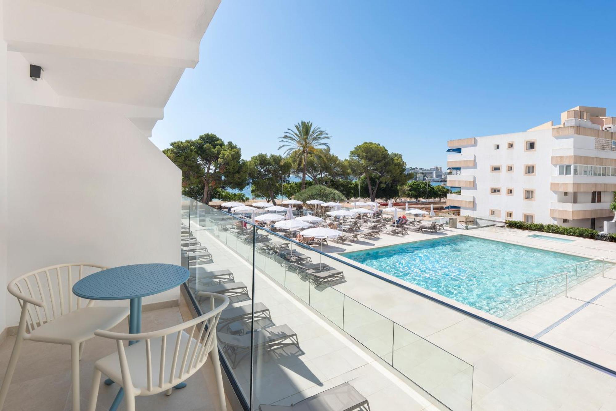 Hotel Tropico Playa 4*