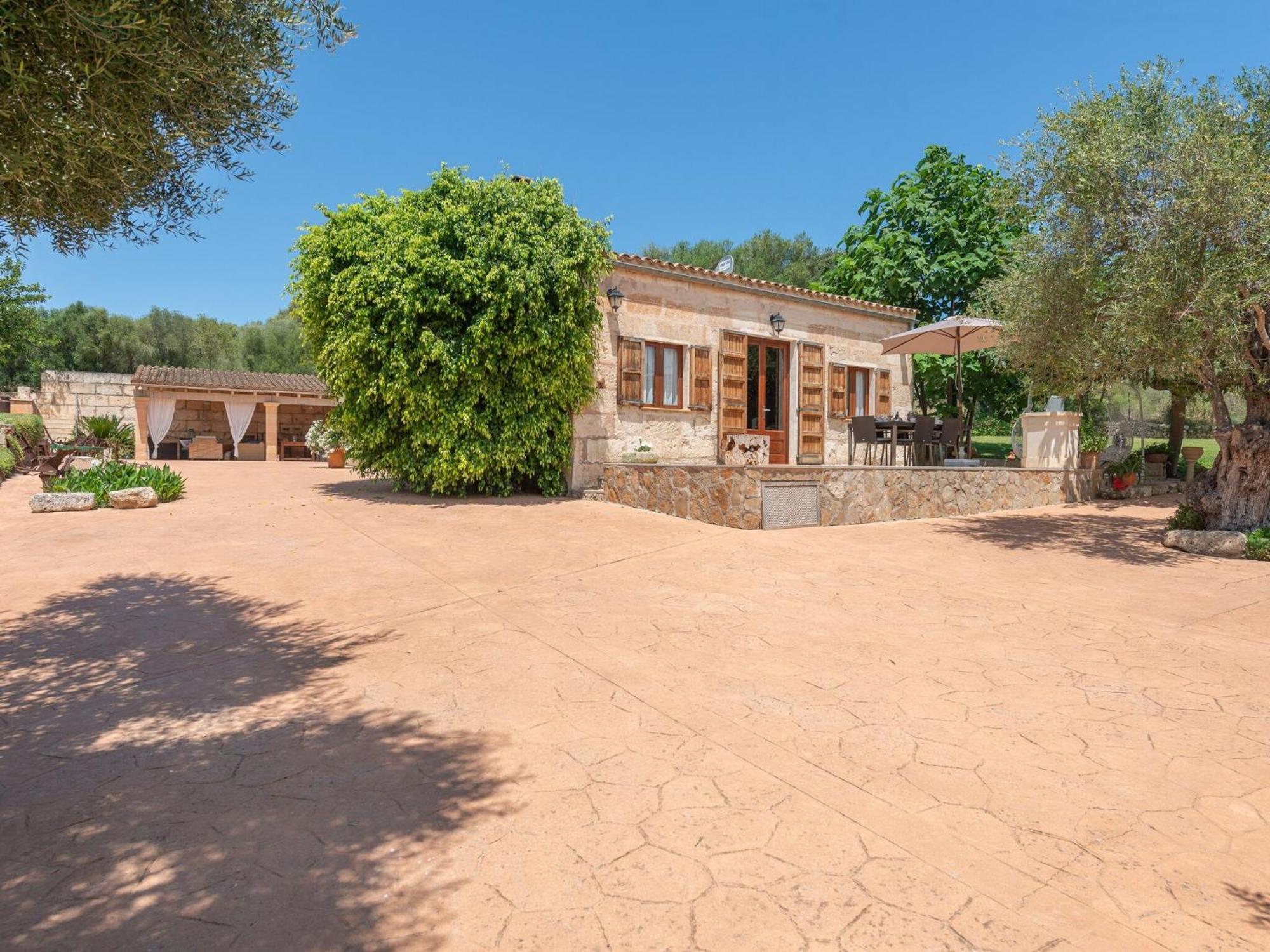 Villa Alcudiola - With Private Pool Free Wifi