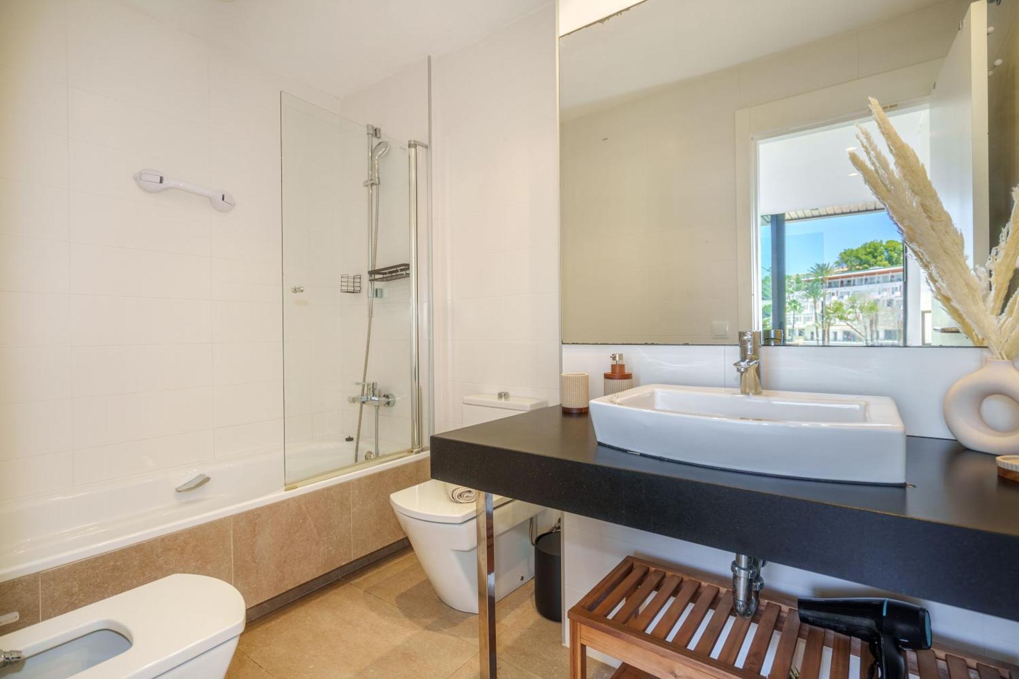 Mirador Blue K Cala Sant Vicenc Apartamento *
