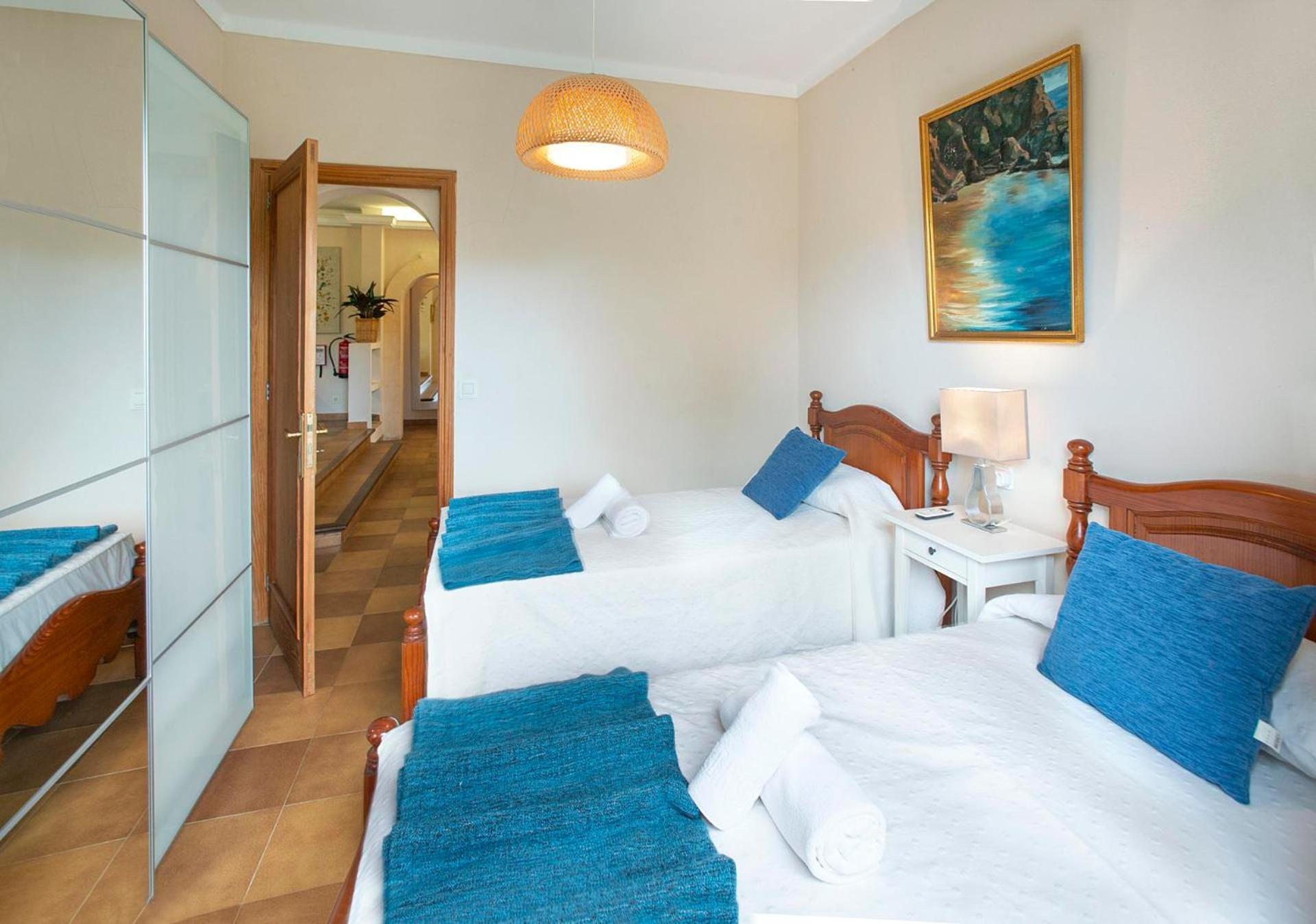 Alzines By Vintage Travel Pollensa