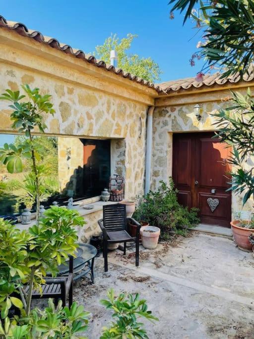 Villa Stunning Country With Panoramic Mountain Views *