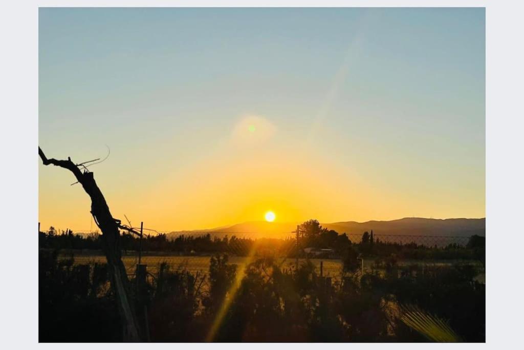 Stunning Country With Panoramic Mountain Views