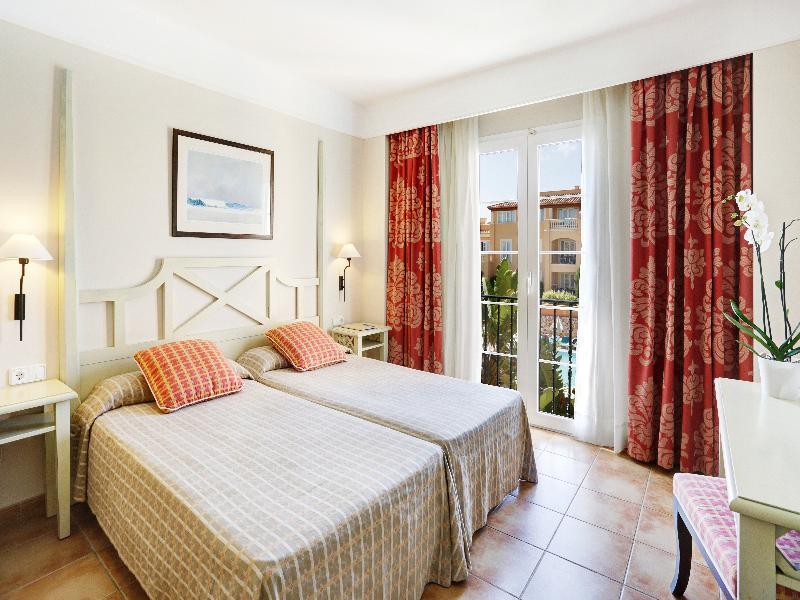 Grupotel Farrutx Hotel