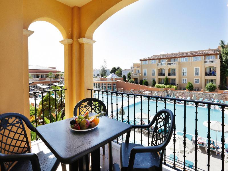 Grupotel Farrutx Hotel 4*