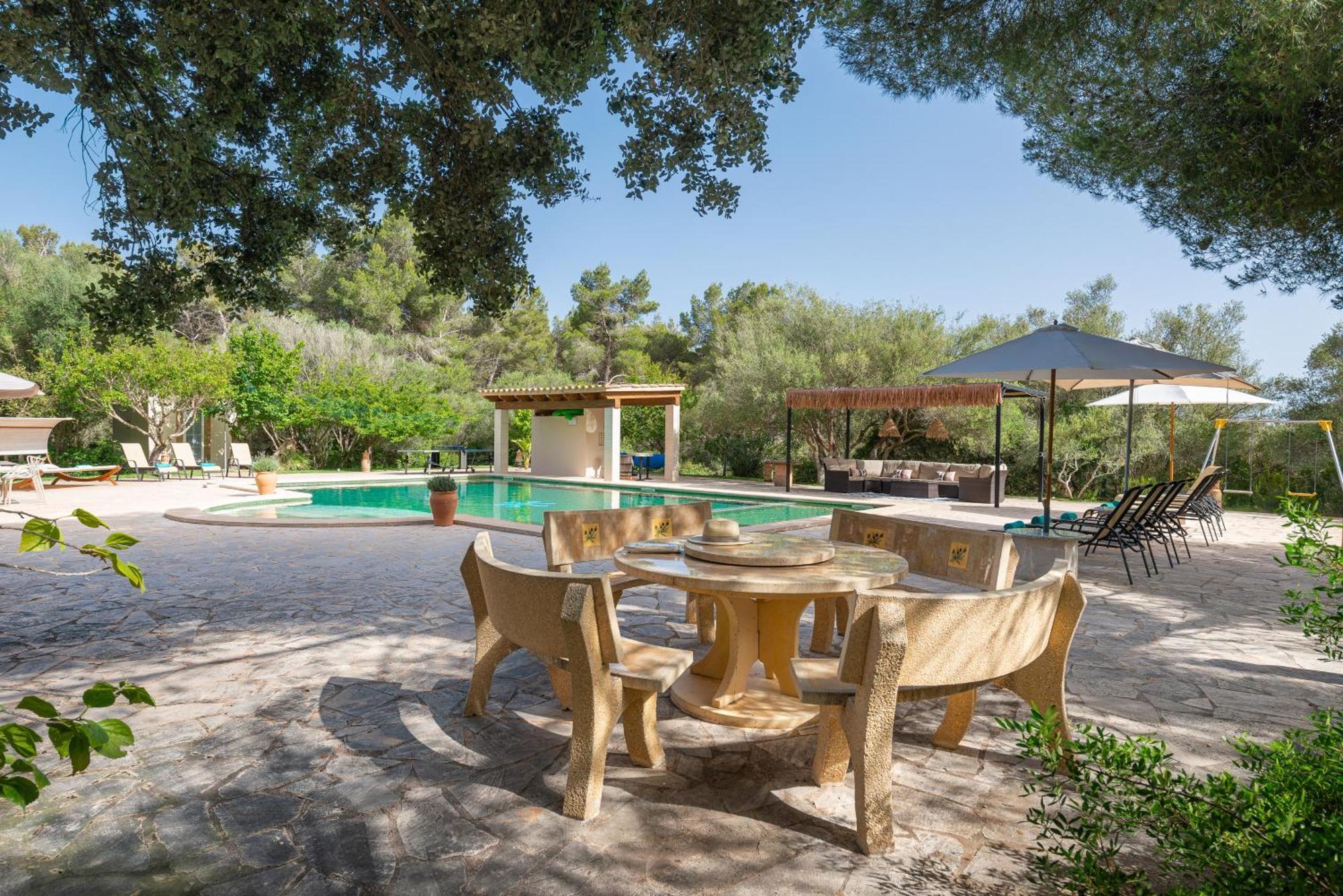 De Lujo Con Gran Piscina Y Campo De Golf Cerca