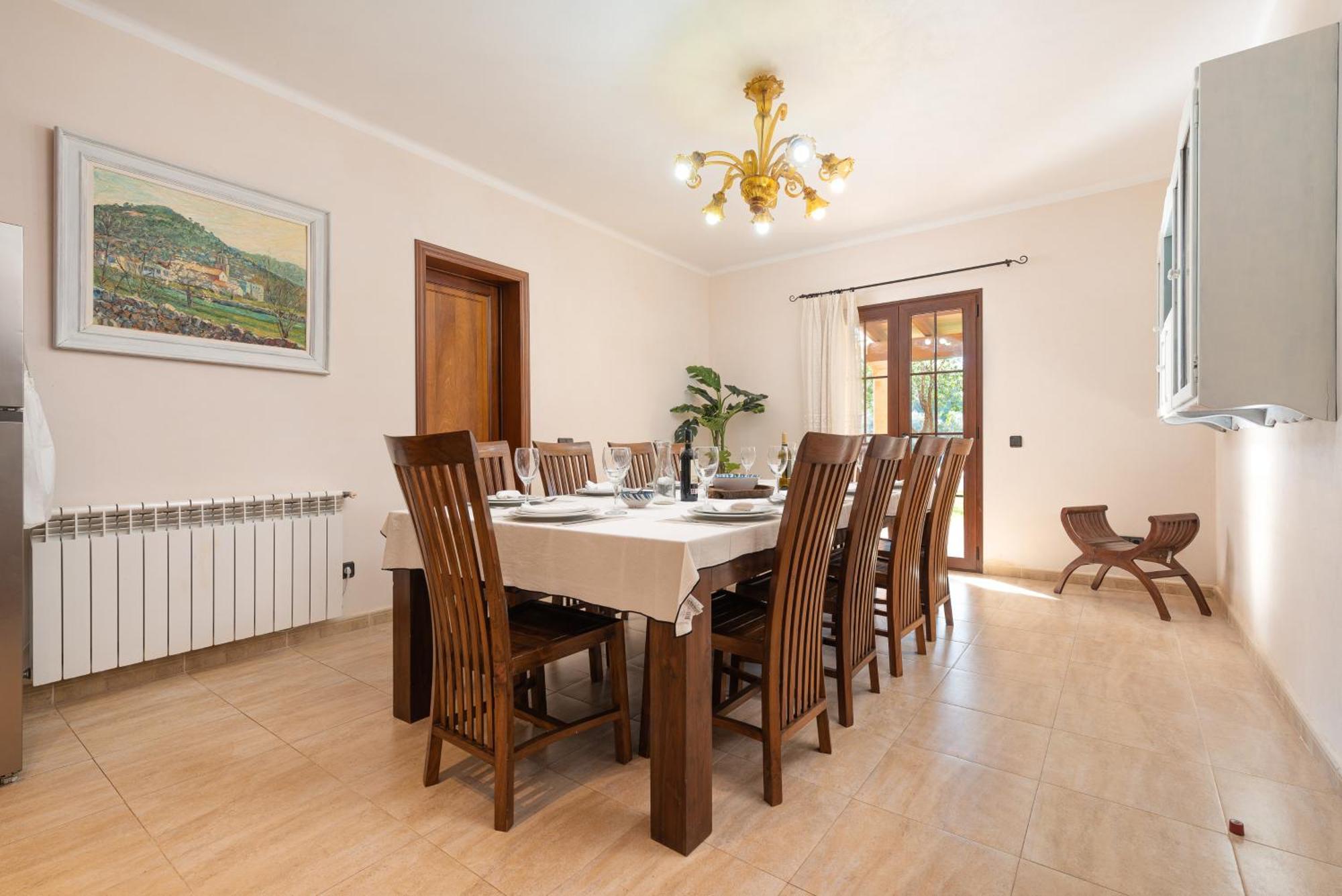 Villa De Lujo Con Gran Piscina Y Campo De Golf Cerca