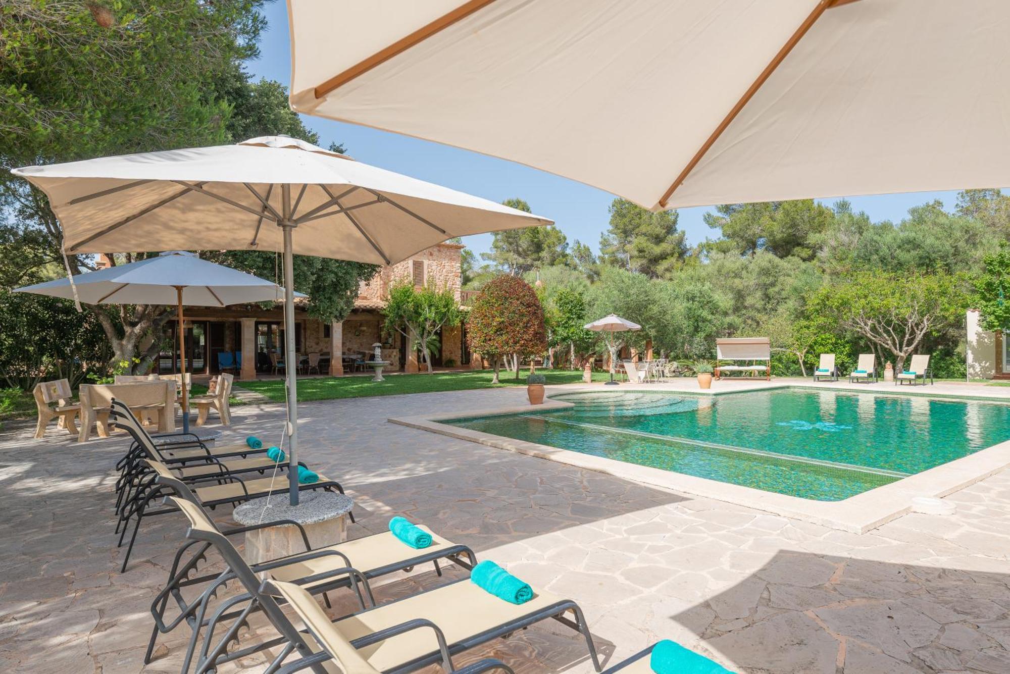 De Lujo Con Gran Piscina Y Campo De Golf Cerca Villa S'Horta