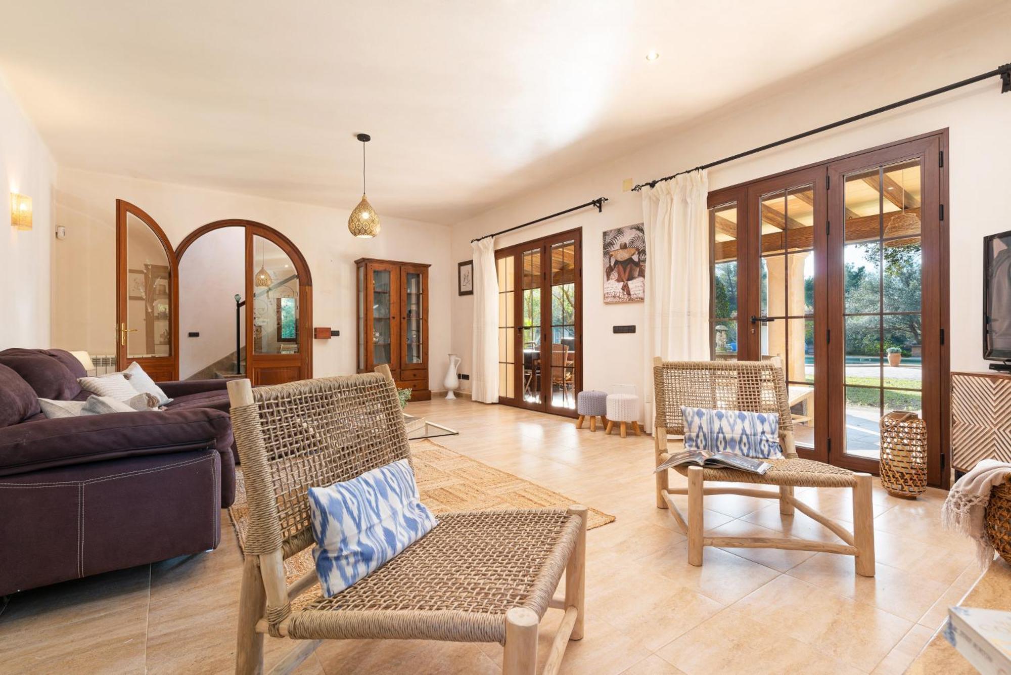 Villa De Lujo Con Gran Piscina Y Campo De Golf Cerca S'Horta