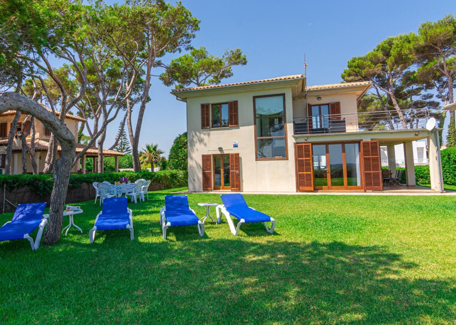 Villa Pinada