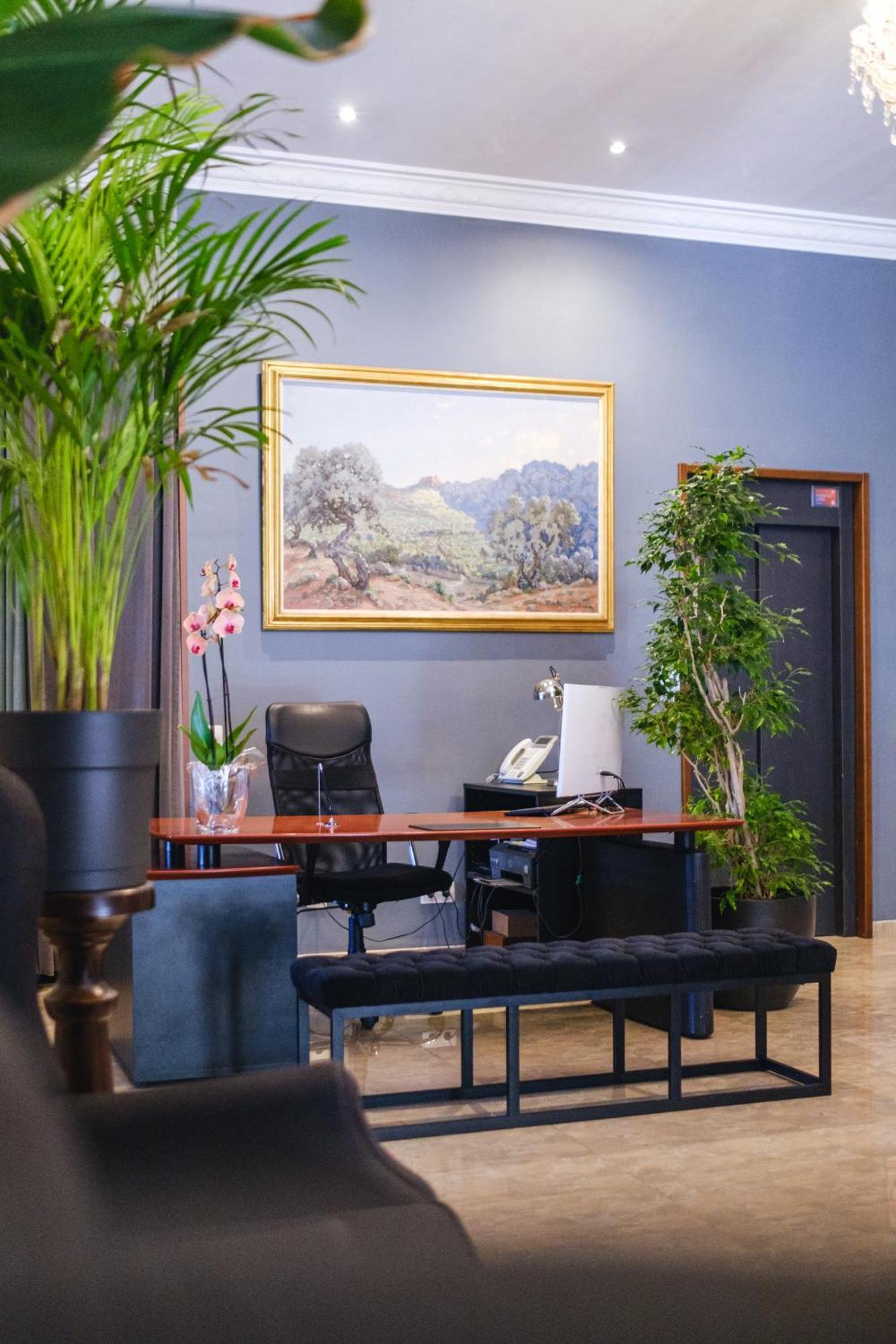 Ciutat Jardi Hotel 4*
