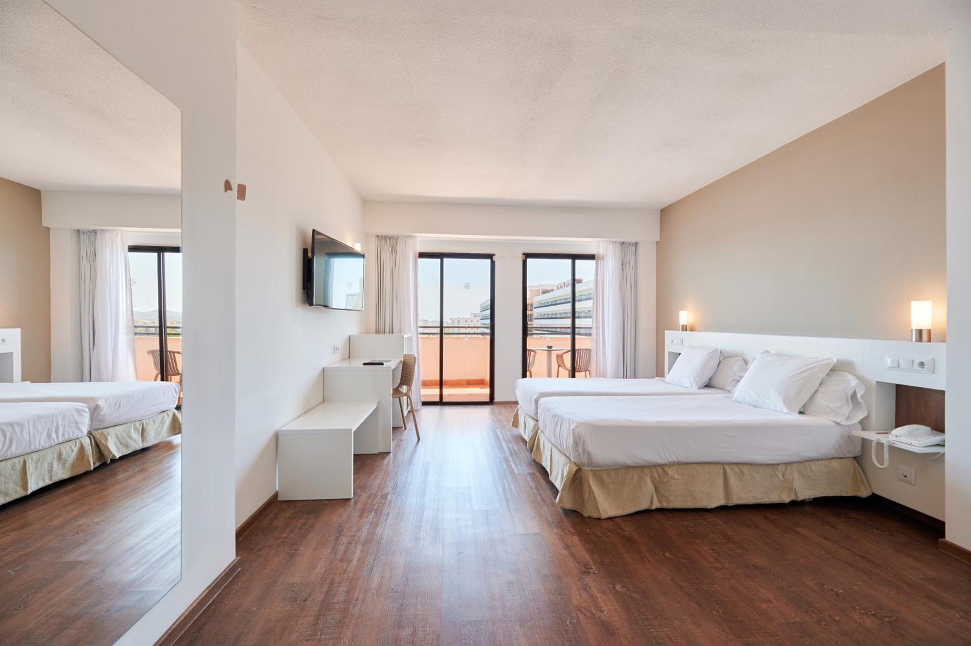 Hotel Alua 4*