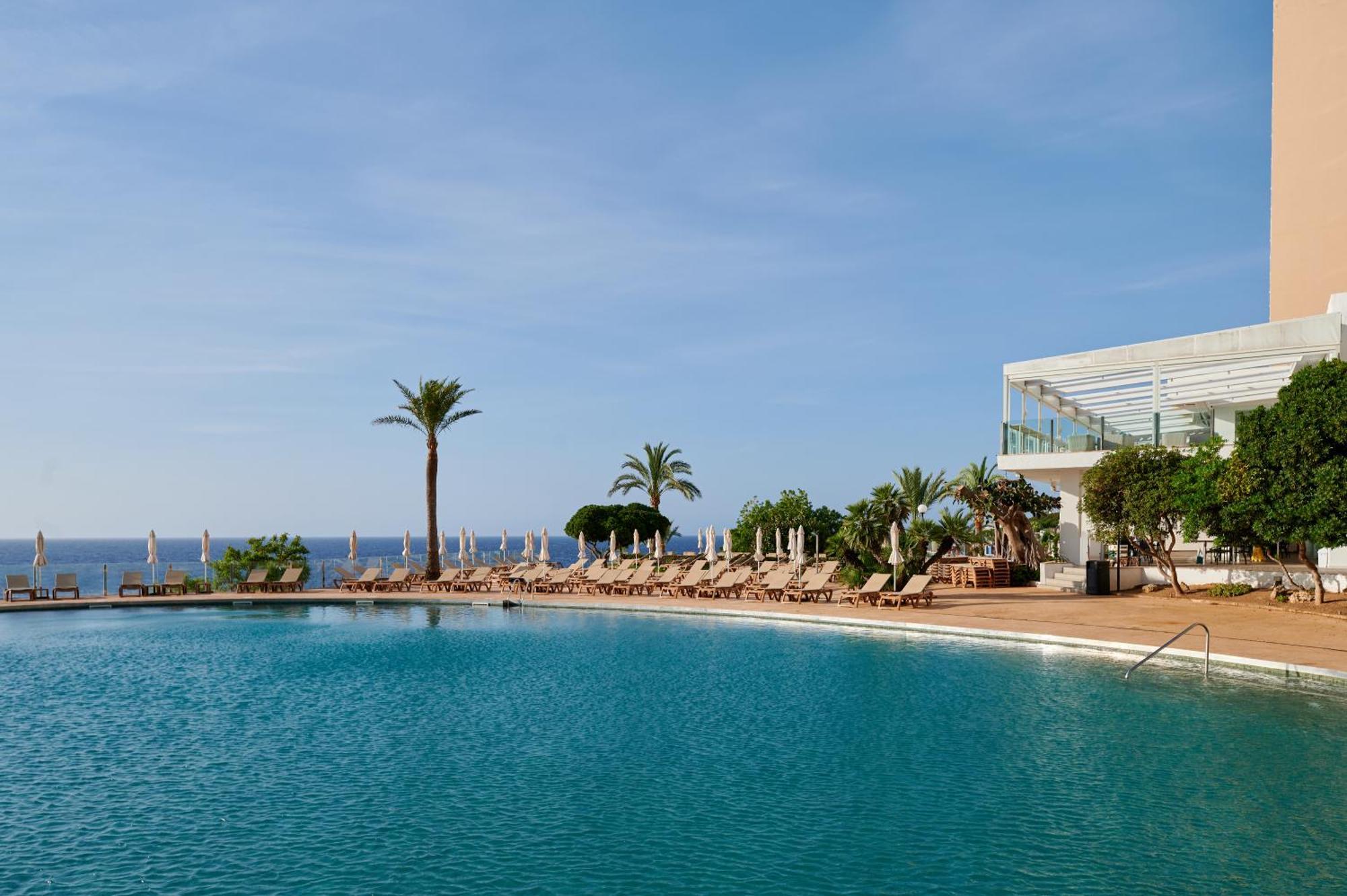 Hotel Alua 4*