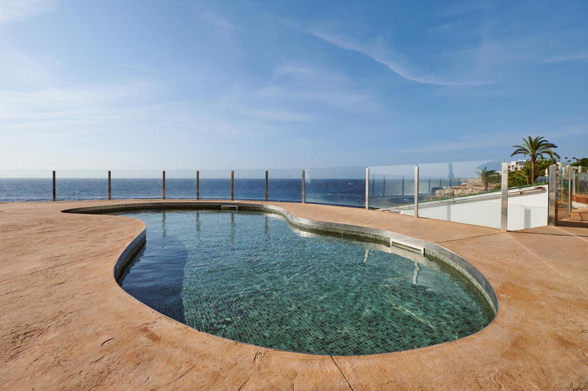 Hotel Alua Calas de Mallorca