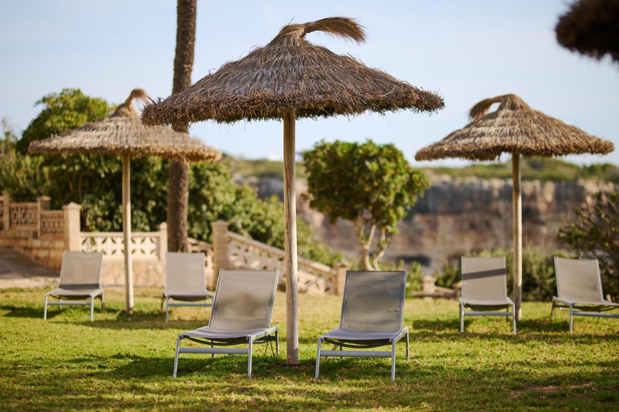 Hotel Alua