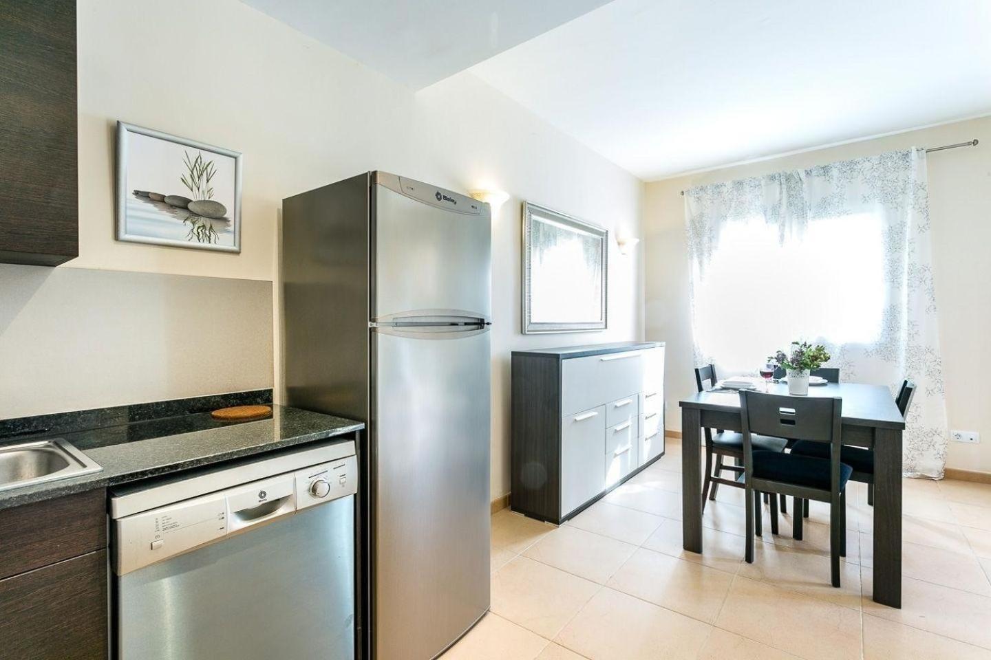 Mediterranes Mit Pool Apartamento *
