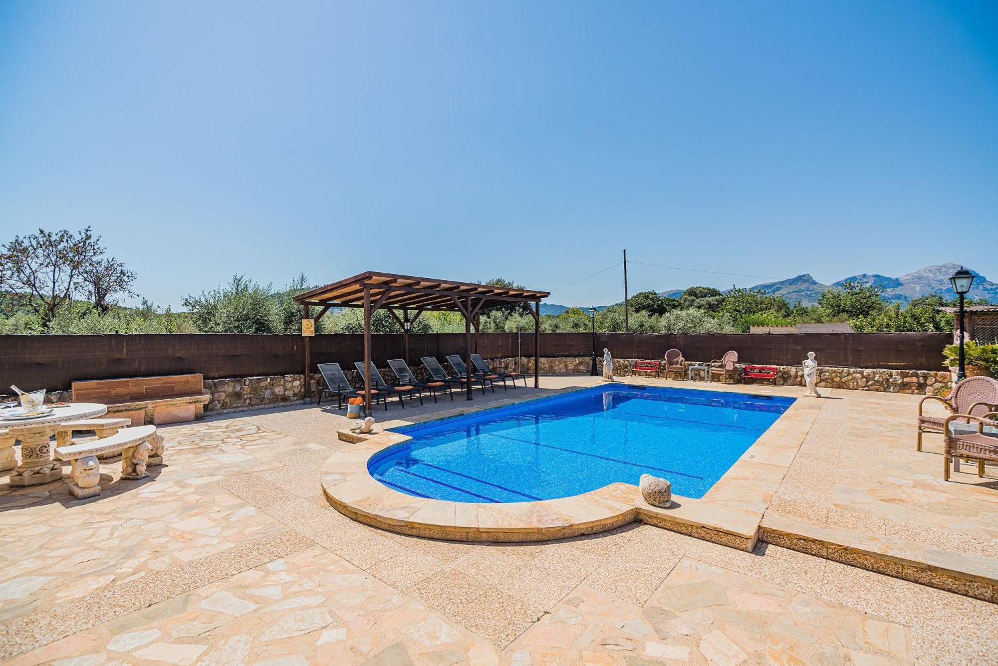 Toni Mosca Villa