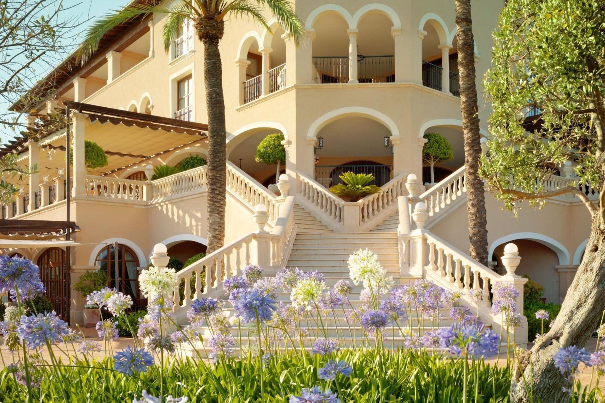 The St. Regis Mardavall Mallorca 5*