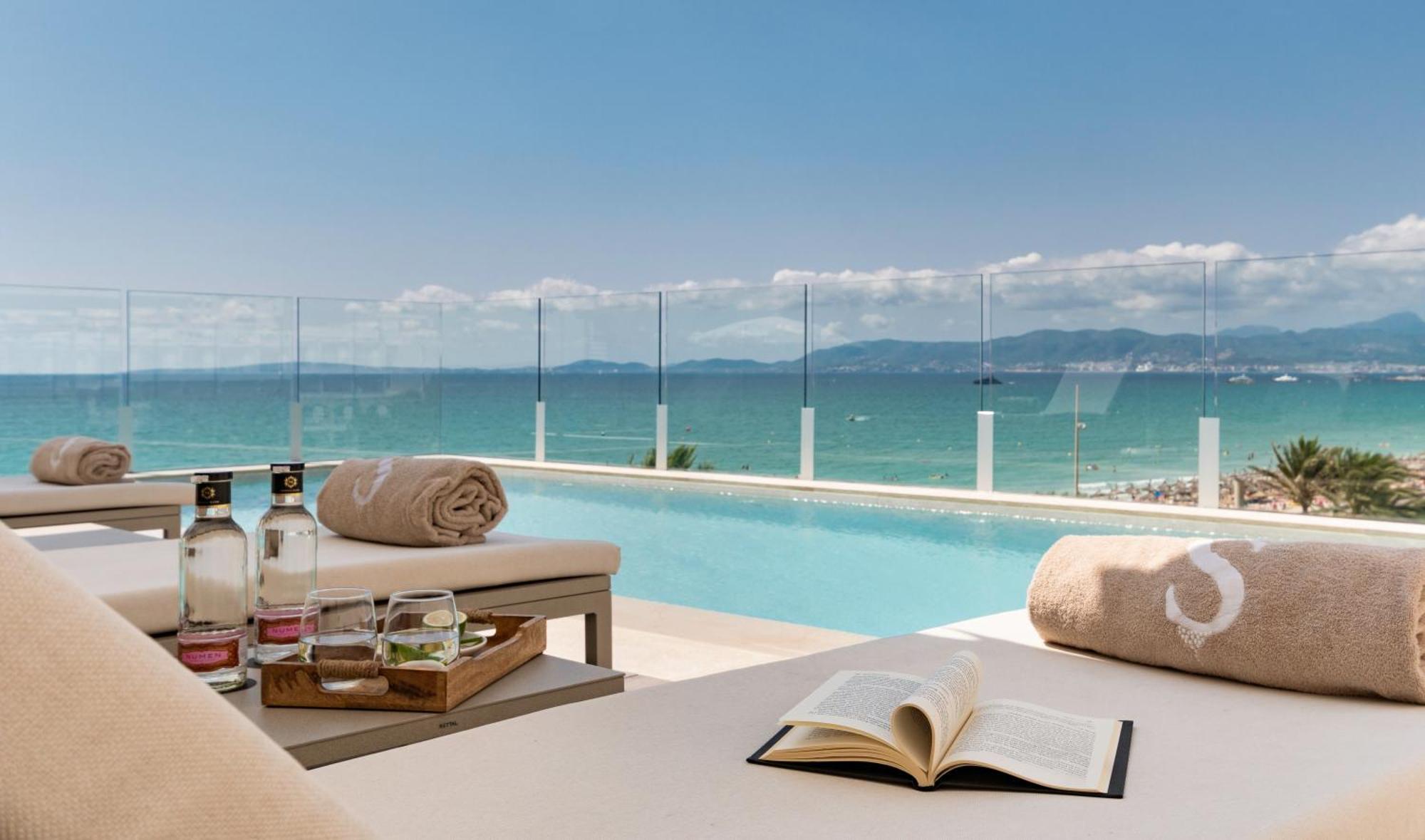 Pure Salt Residences *