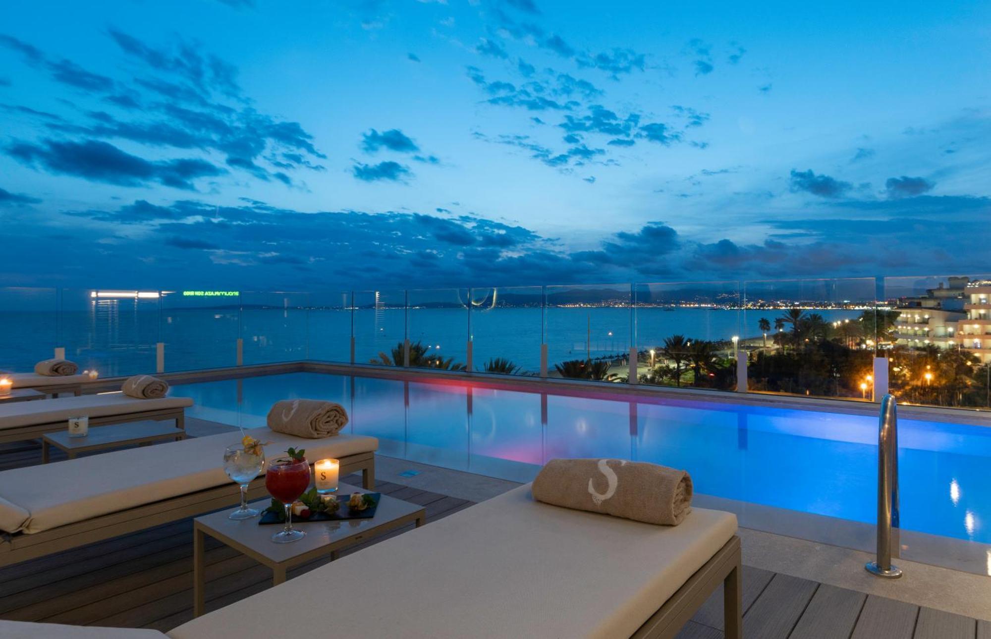 Pure Salt Residences Apartment