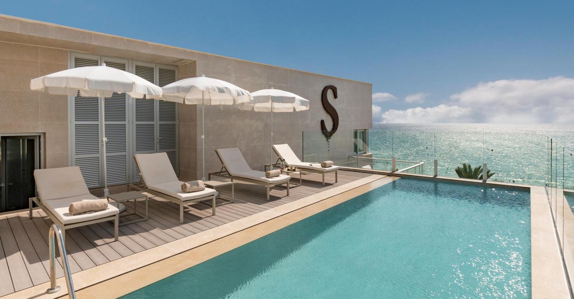 Pure Salt Residences Apartment