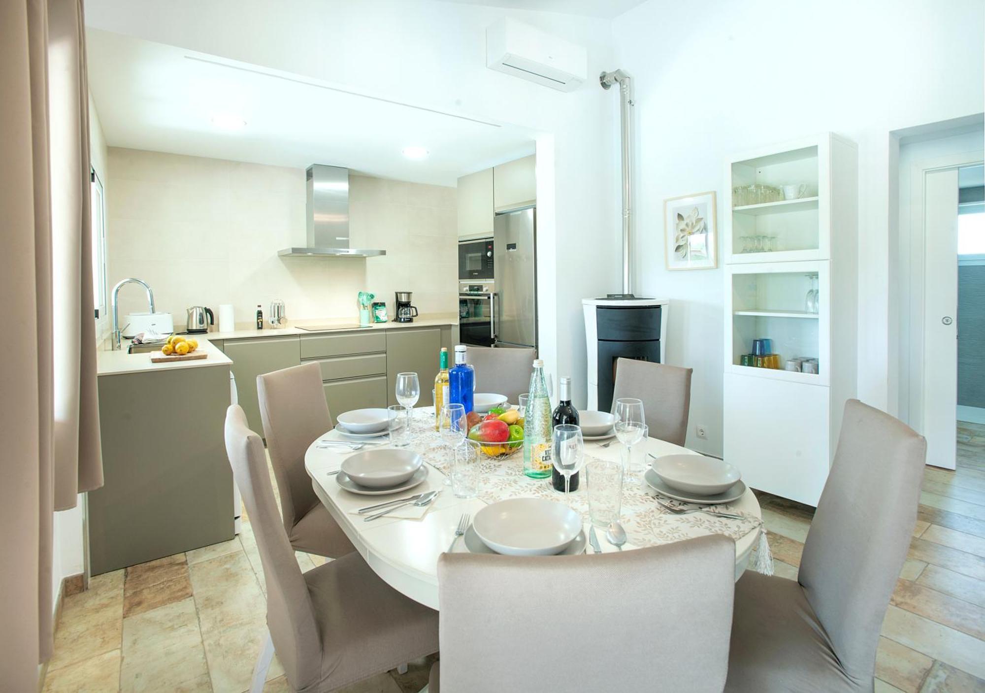 Owl Madrave - Family And Friends Villa *