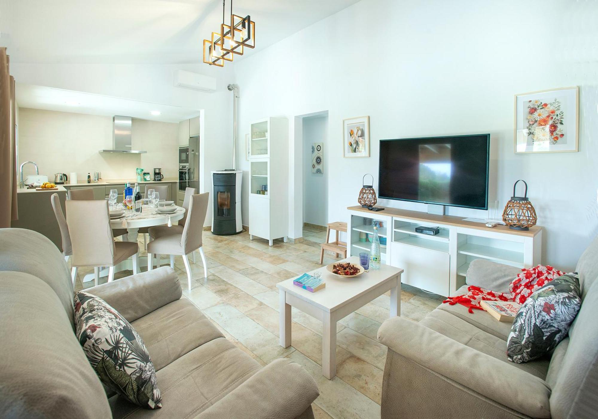 Owl Madrave - Family And Friends Villa