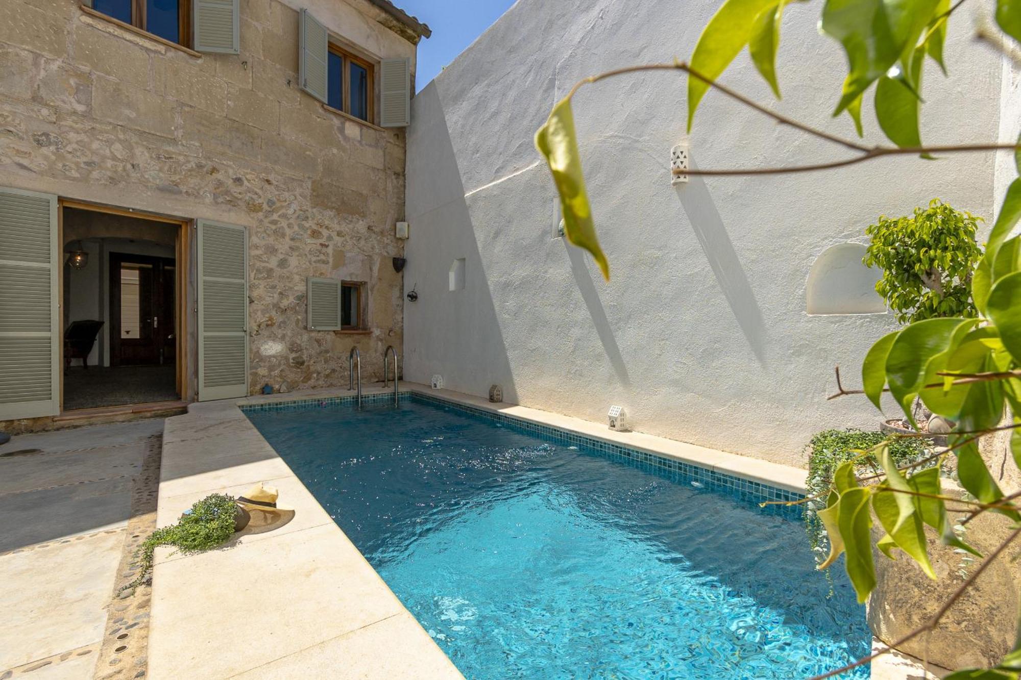 Townhouse Albuqassim By Homevillas360