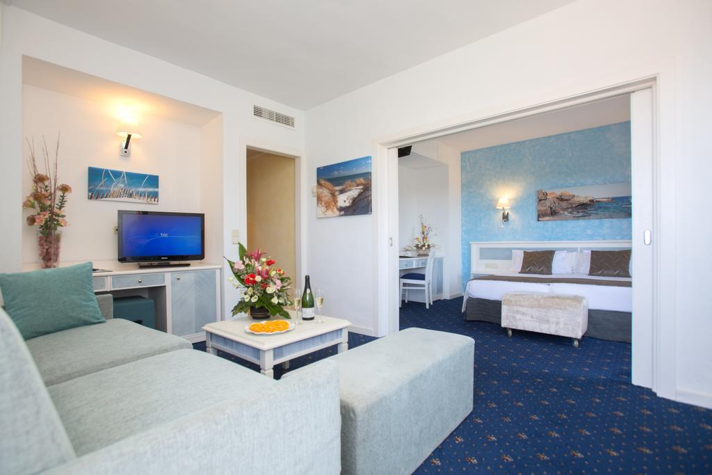 Hotel Cristobal Colon