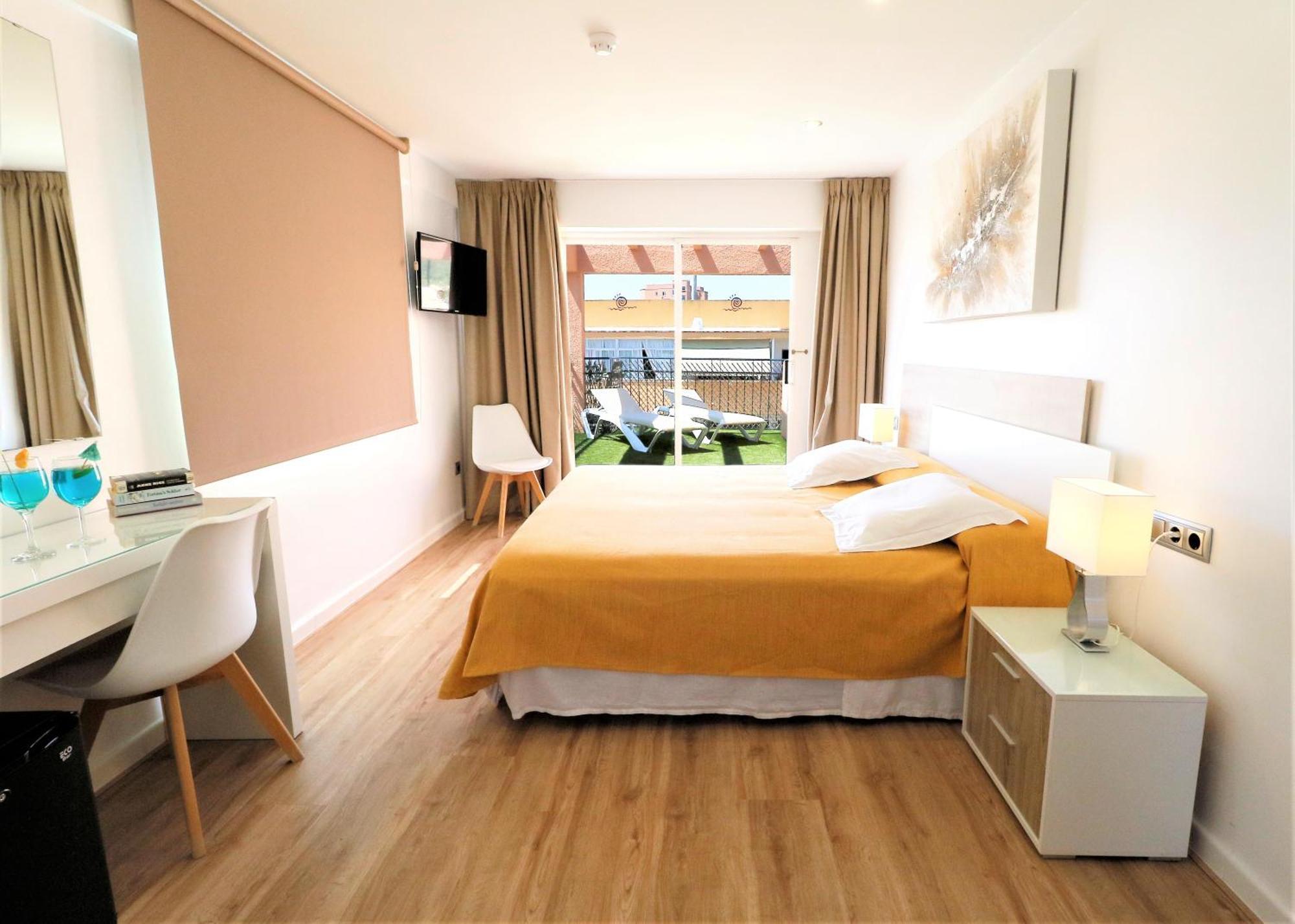 Hotel Gabarda 2*