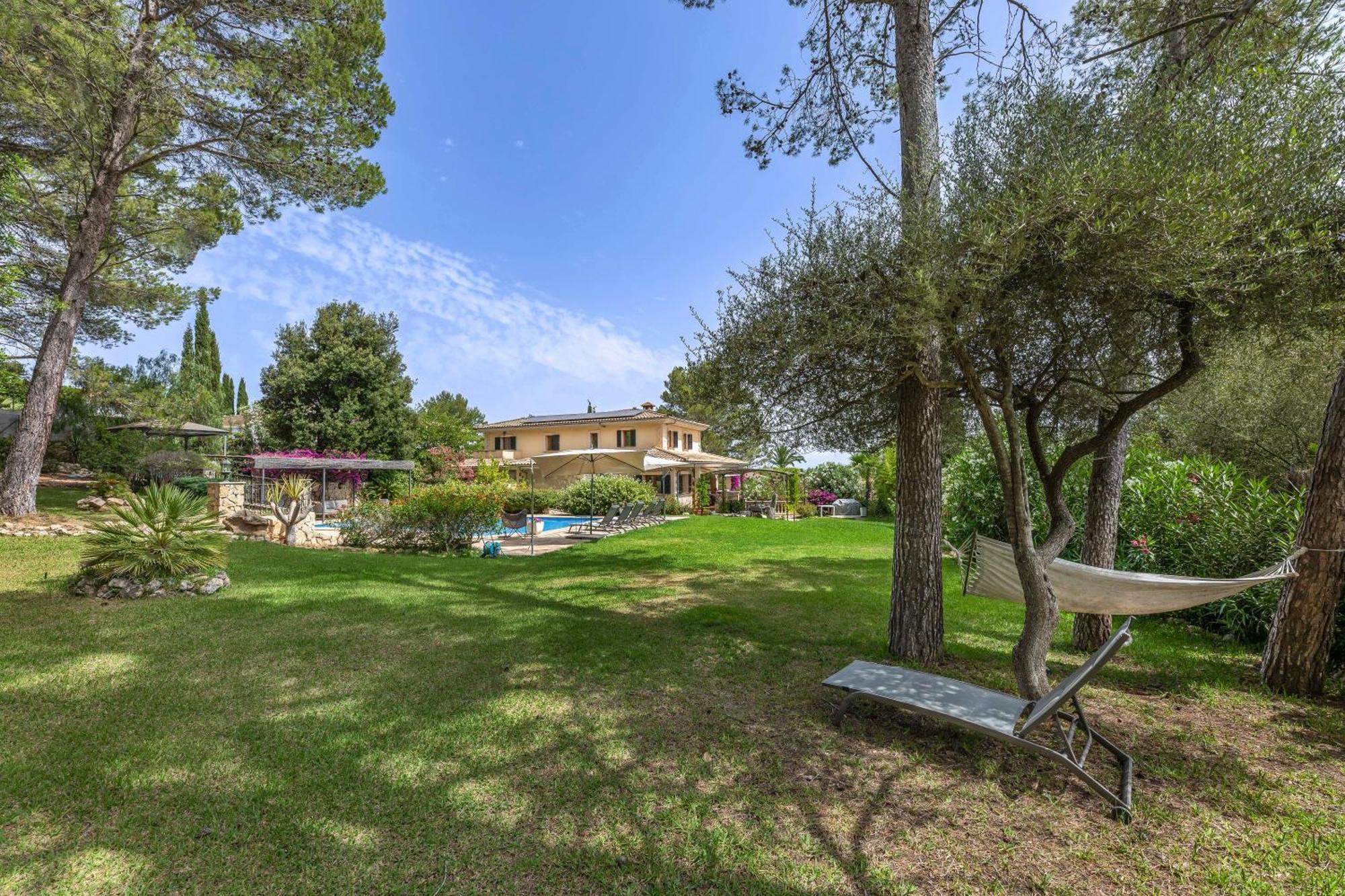 Jacelia Villa