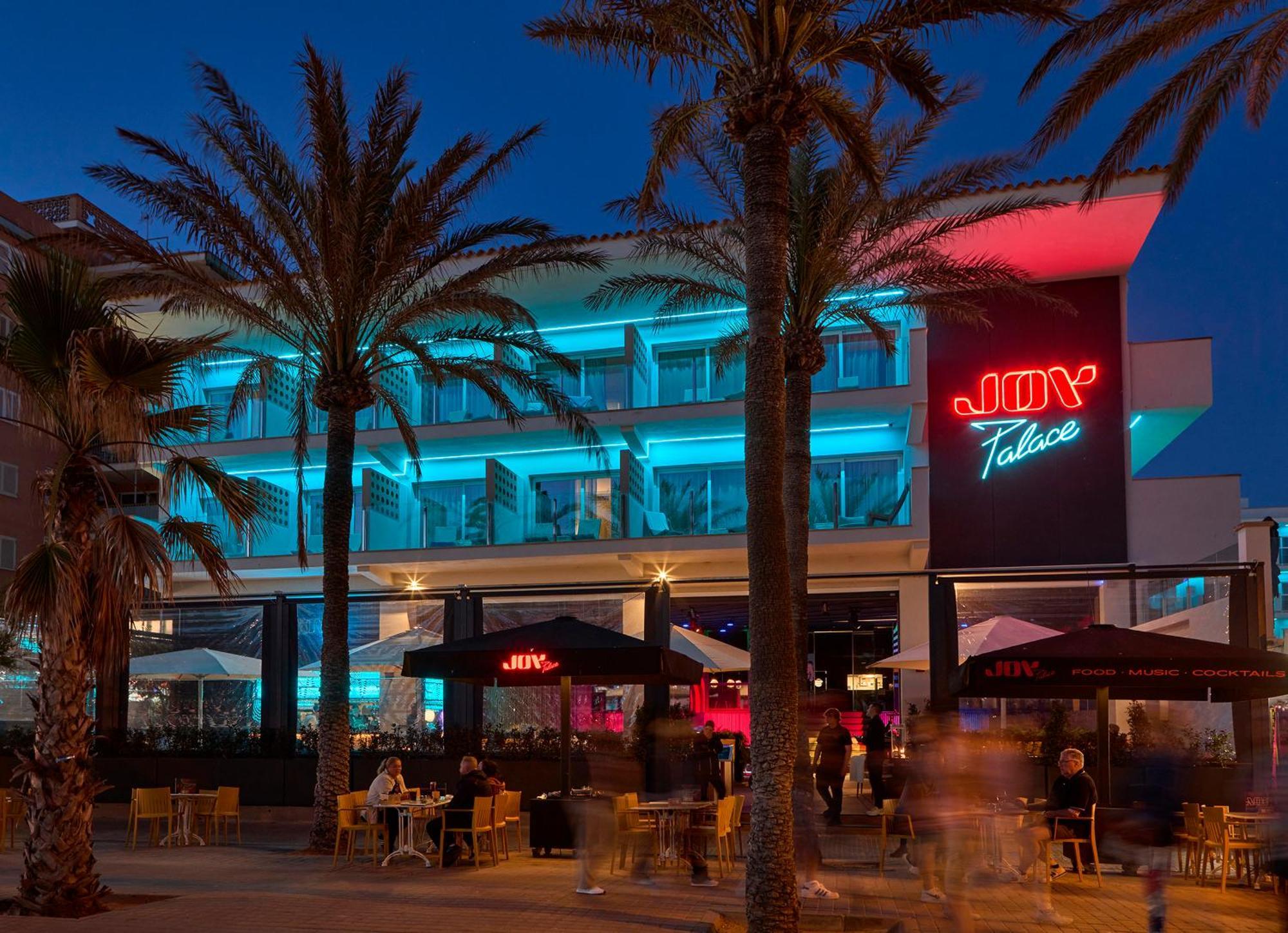 Hotel Universal Neptuno (adults Only) 4*