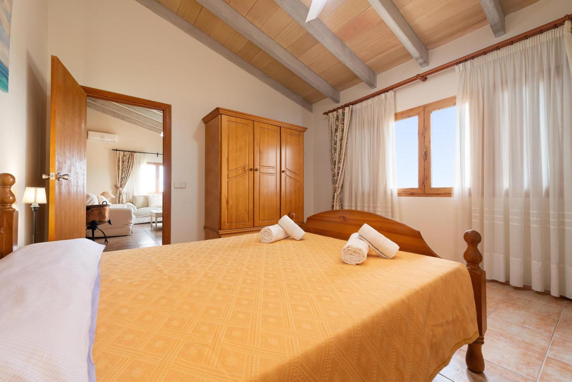 Gina Villa Algaida (Mallorca)