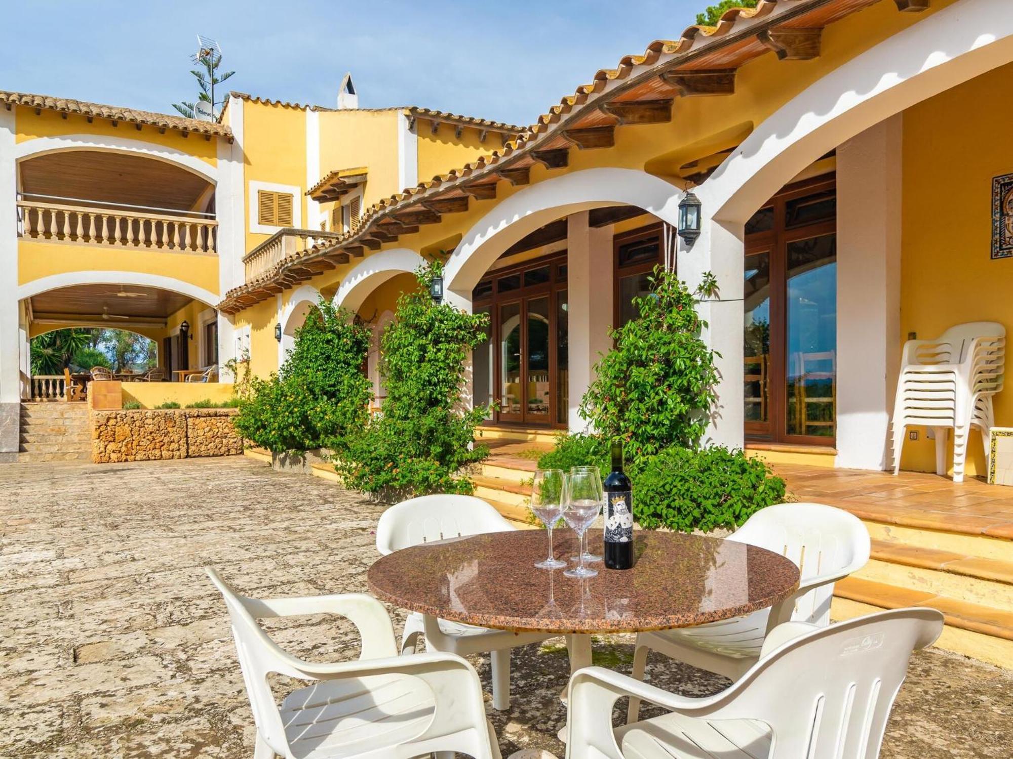 Son Pou - With Private Pool Free Wifi Son Gual