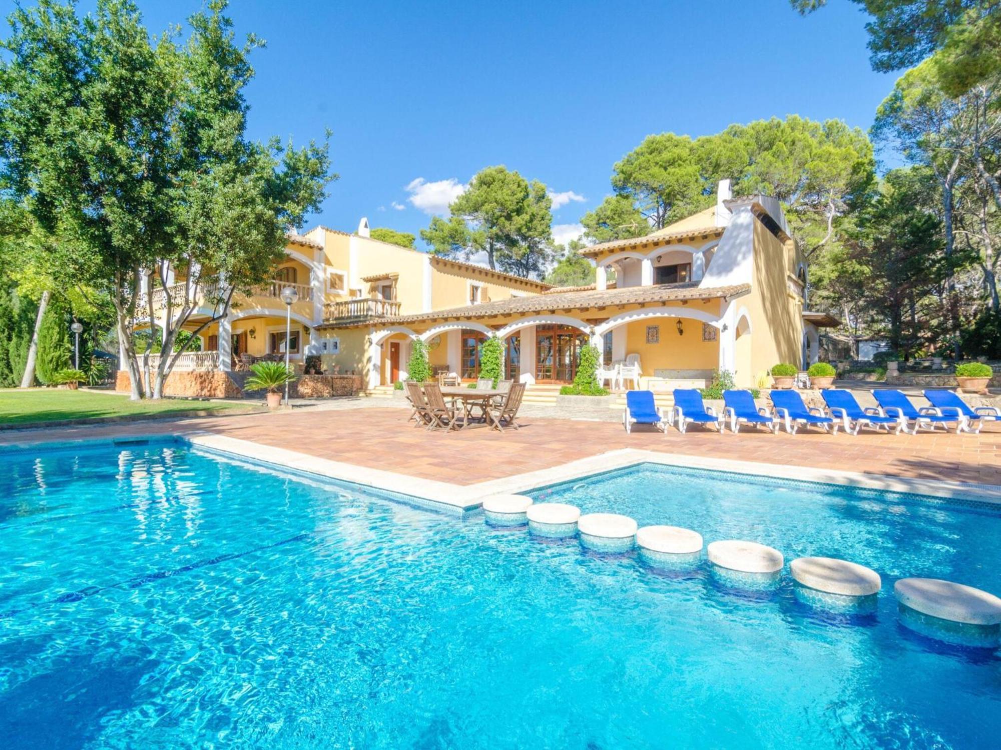Son Pou - With Private Pool Free Wifi *