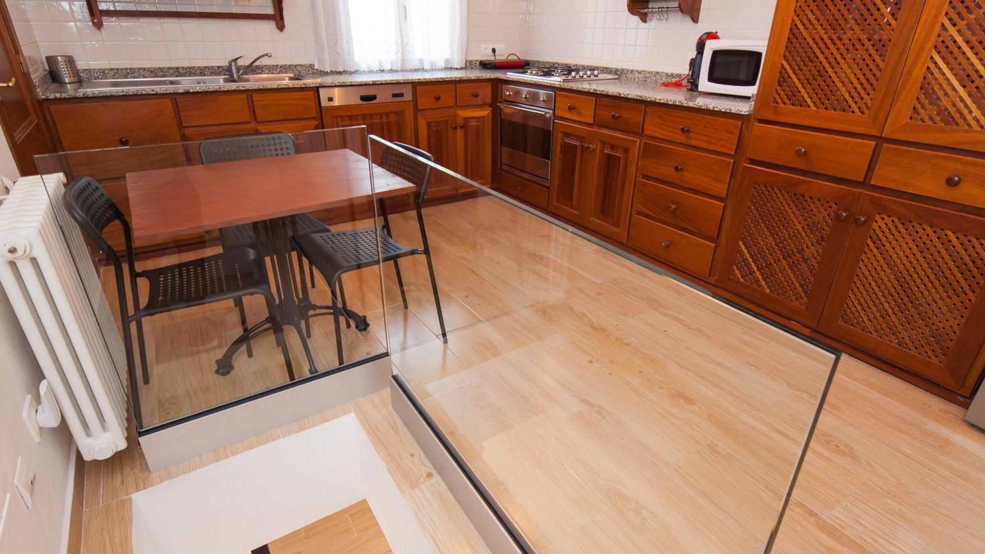Villa Casa Paseo Platon, Very Close To The Beach, With Pool And Garden *