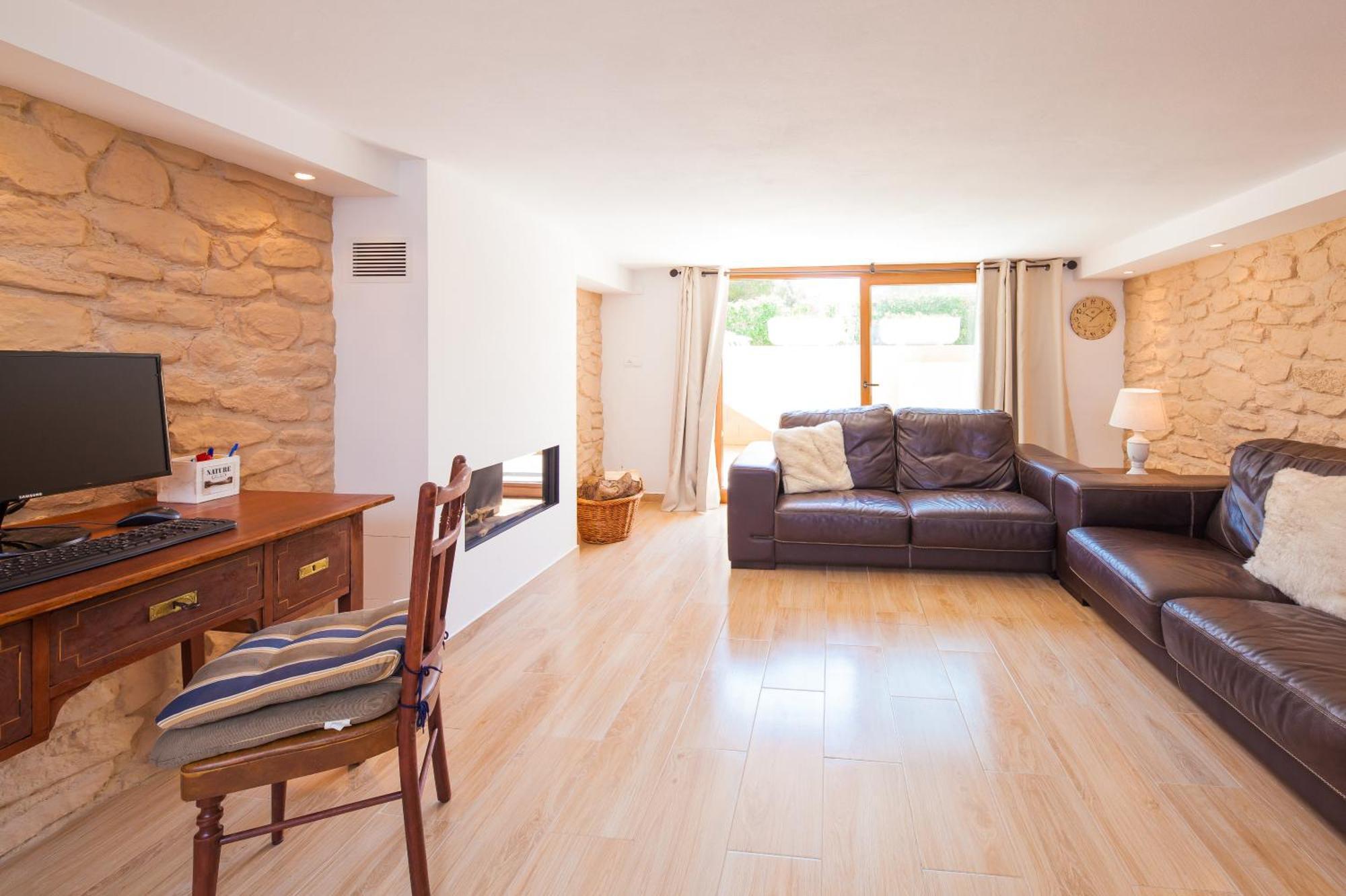 Casa Paseo Platon, Very Close To The Beach, With Pool And Garden Cala Mandia (Mallorca)