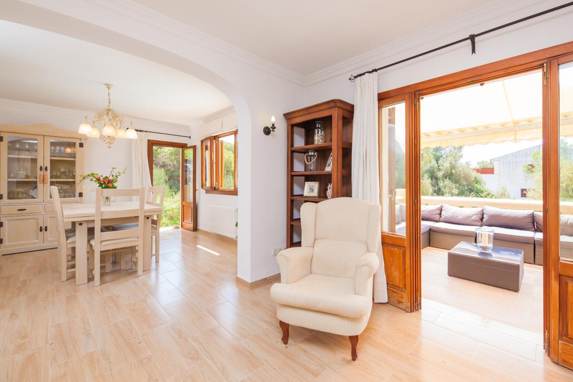 Casa Paseo Platon, Very Close To The Beach, With Pool And Garden