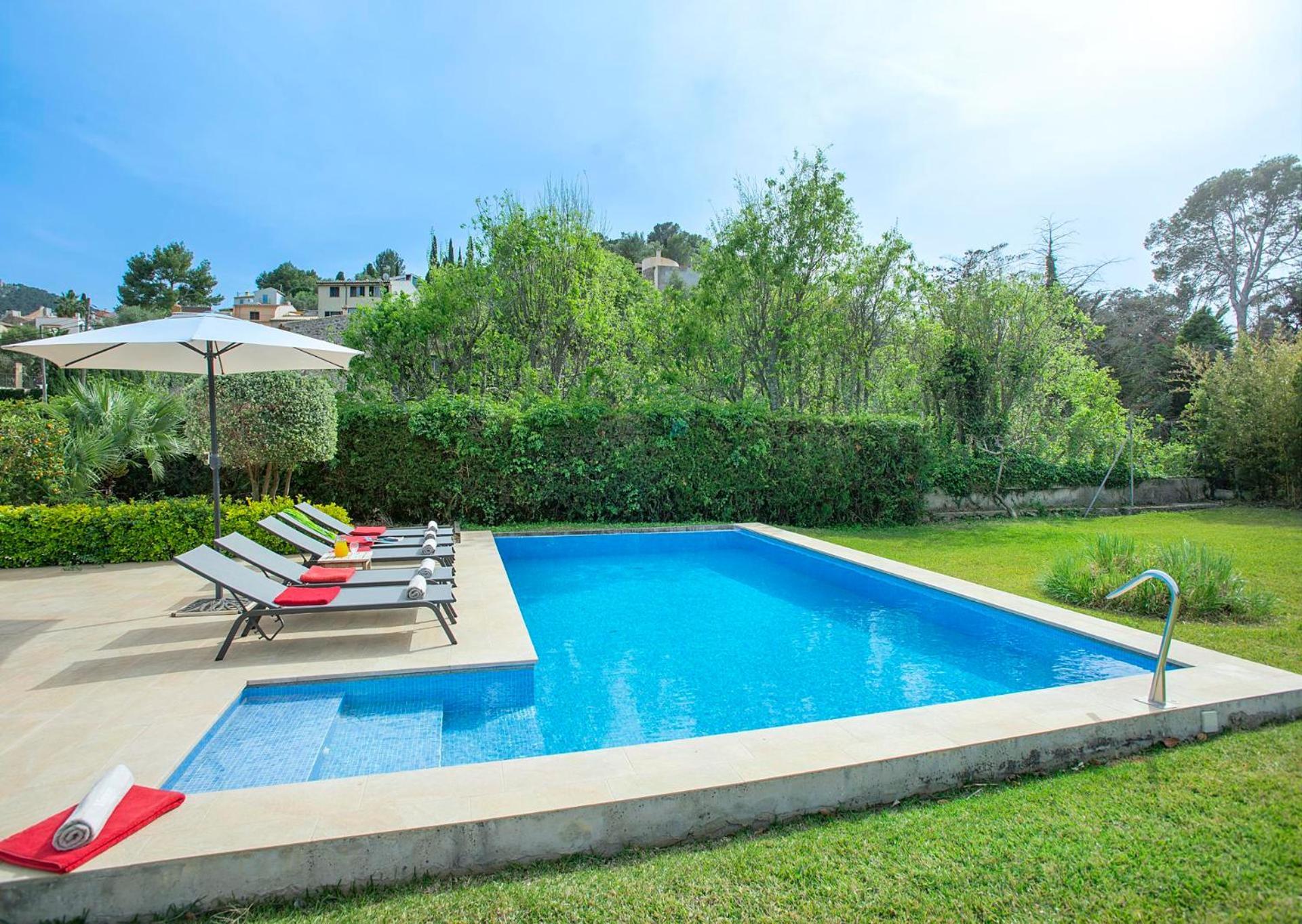 Menonge By Vintage Travel Pollensa