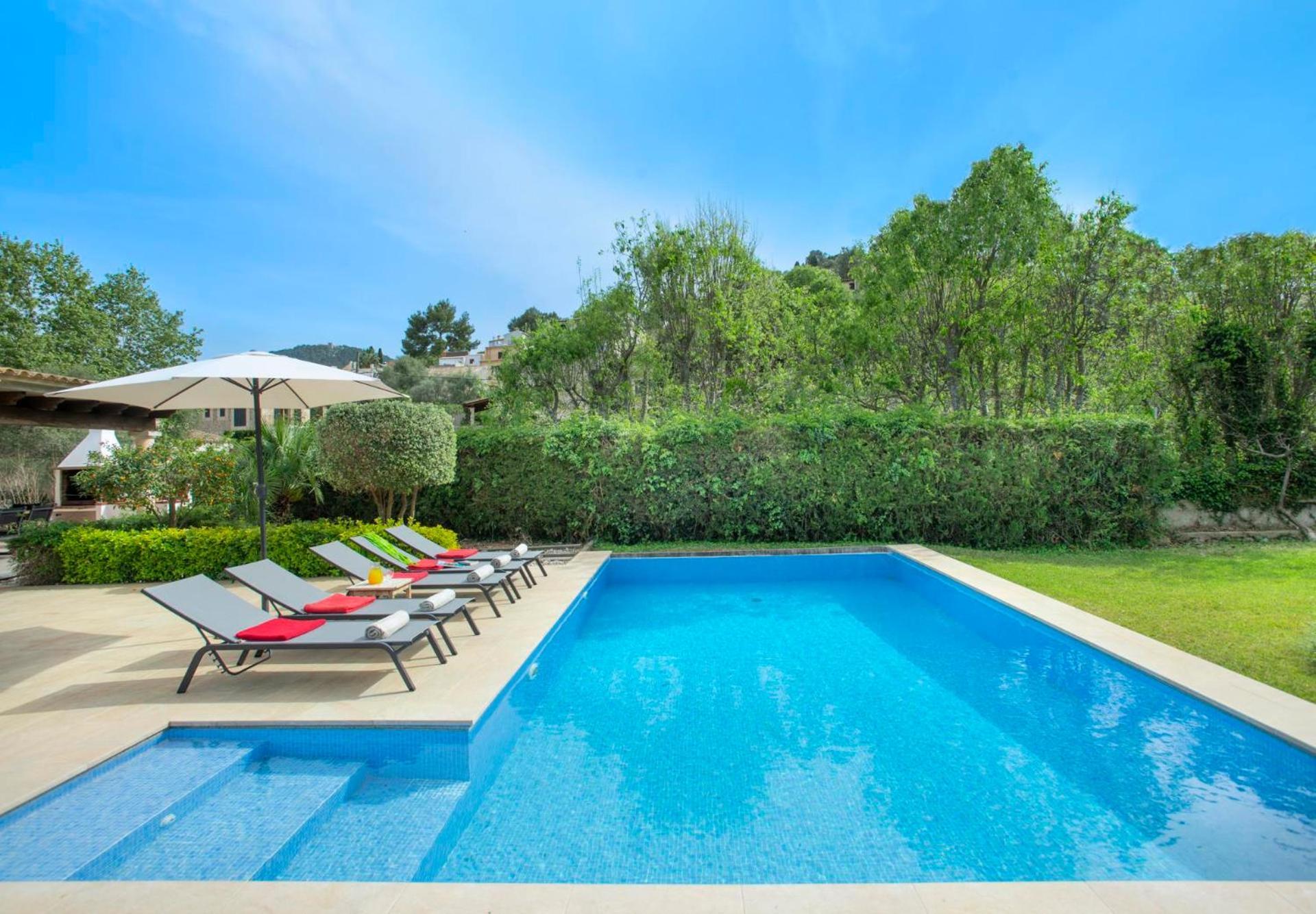 Villa Menonge By Vintage Travel *
