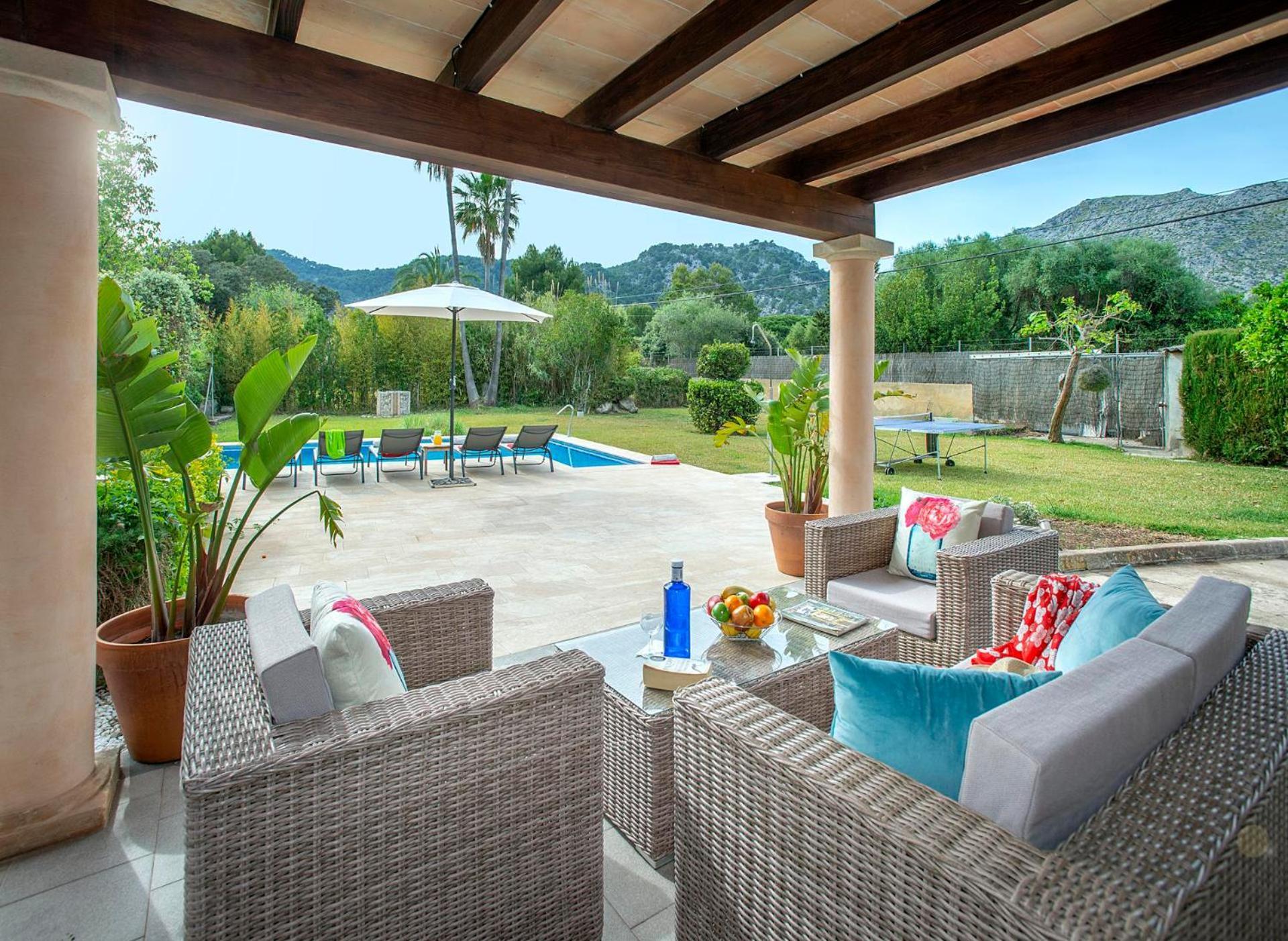 Villa Menonge By Vintage Travel Pollensa