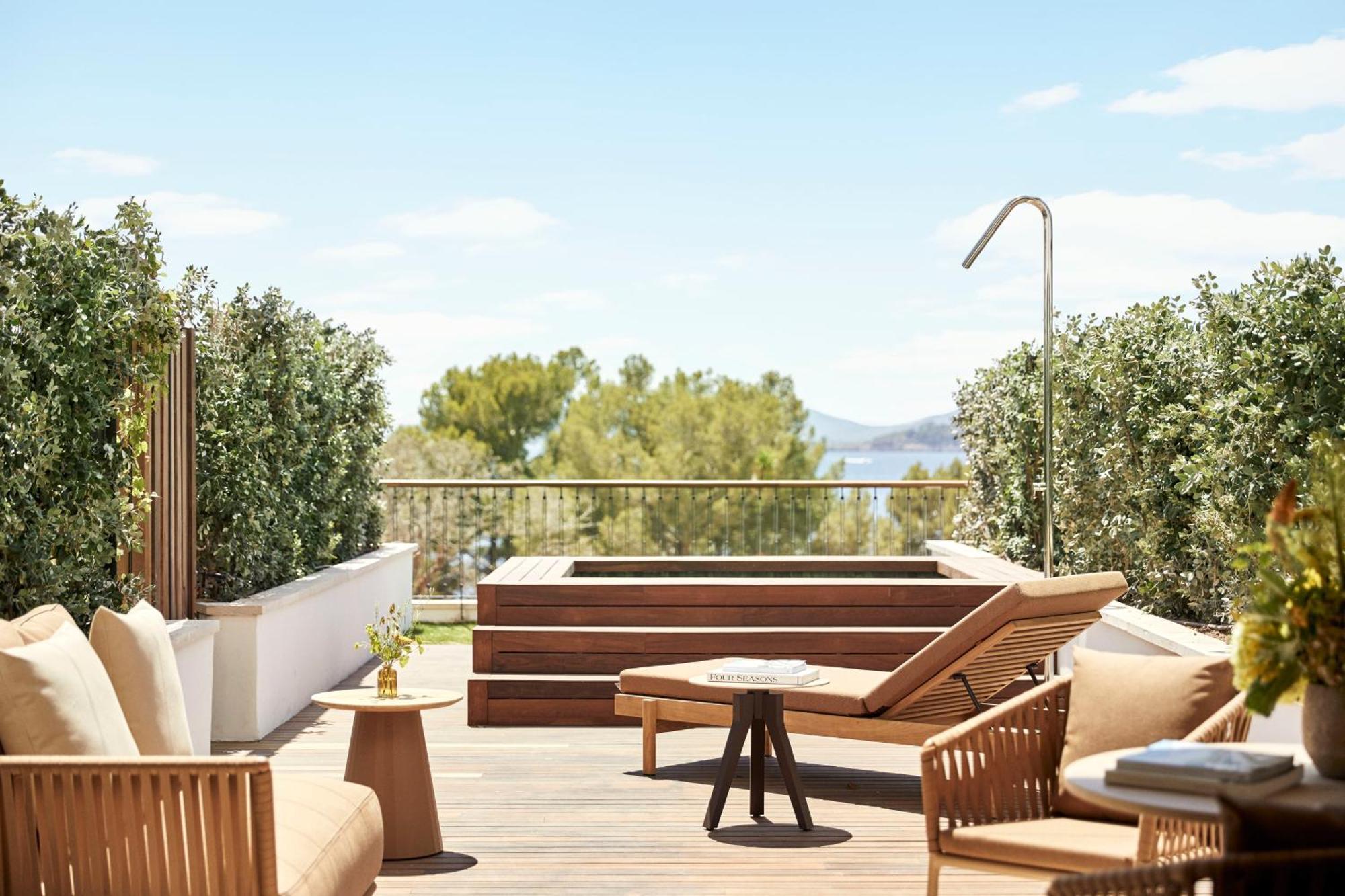 Four Seasons Mallorca At Formentor Resort 5*